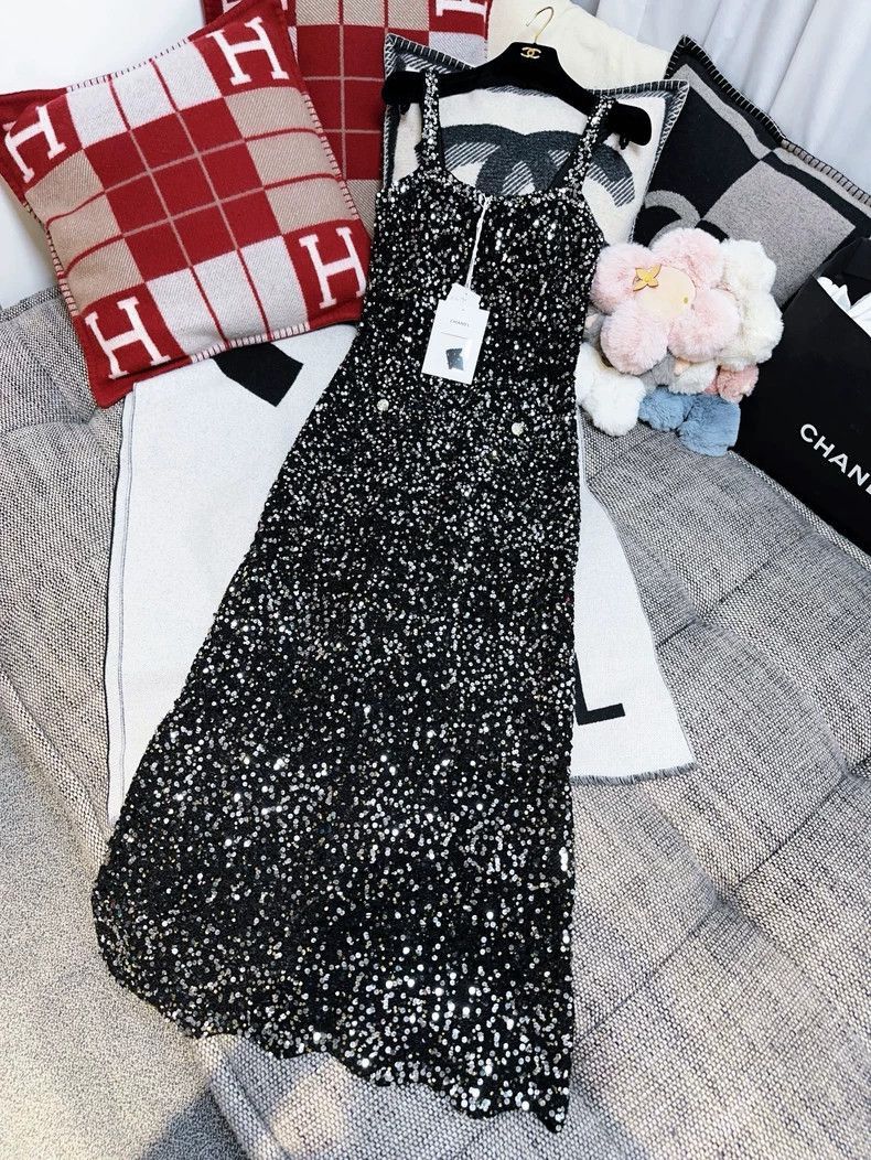 Chanel Chanel 23C Black Sequin Sling Dress Size M / US 6-8 / IT 42-44 - 8 Thumbnail