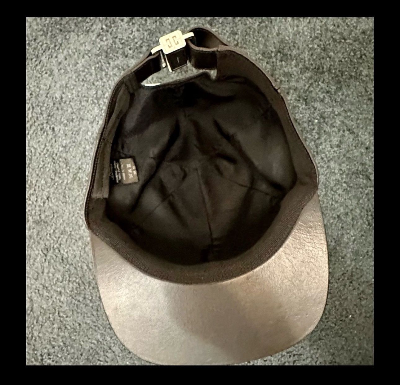Givenchy 🔥AMAZING🔥 Givenchy Leather Cap w/Horns Size ONE SIZE - 6 Thumbnail