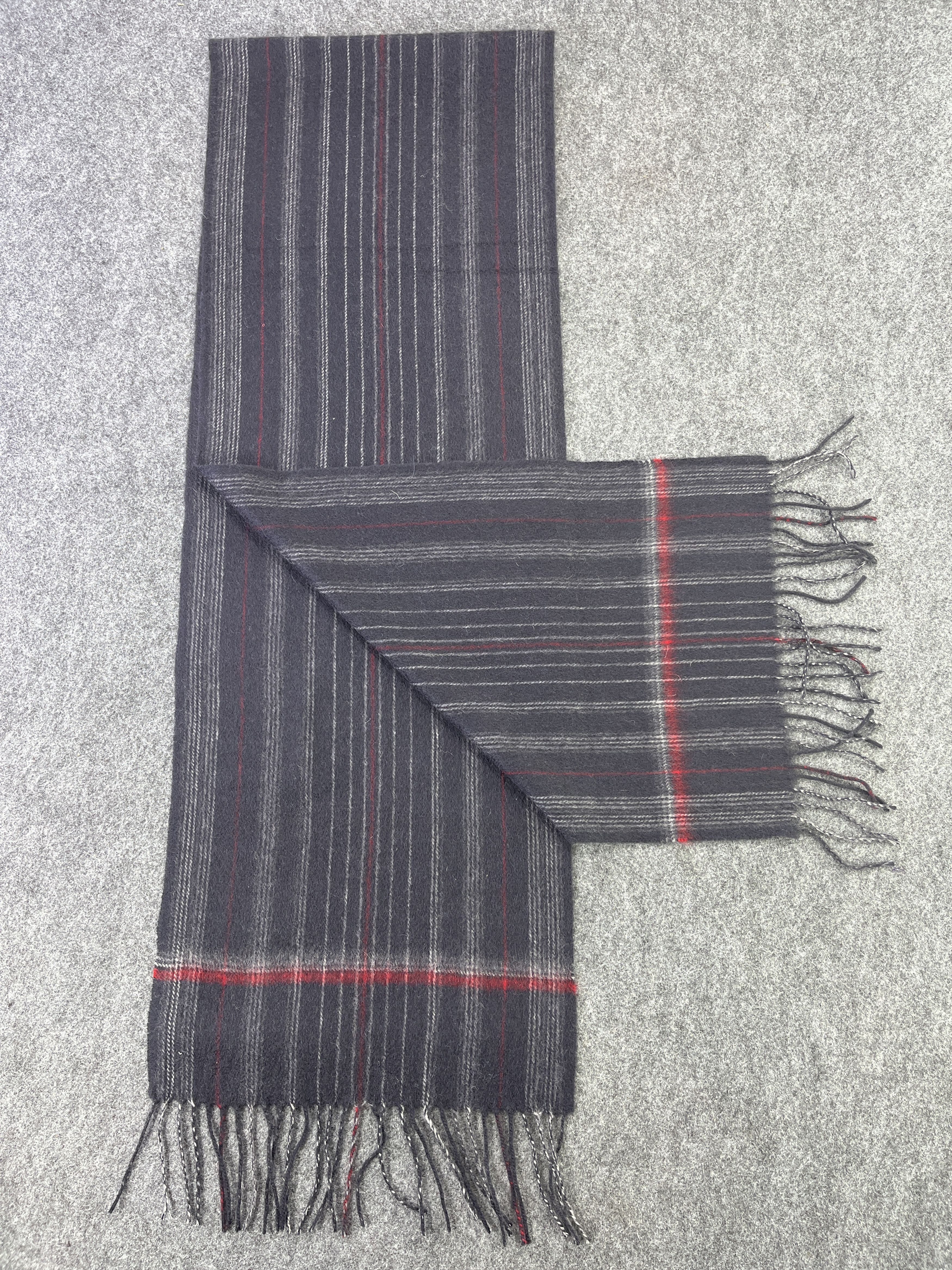 Aquascutum Aquascutum Scarf / Muffler / Neckwear T184 Size ONE SIZE - 3 Thumbnail