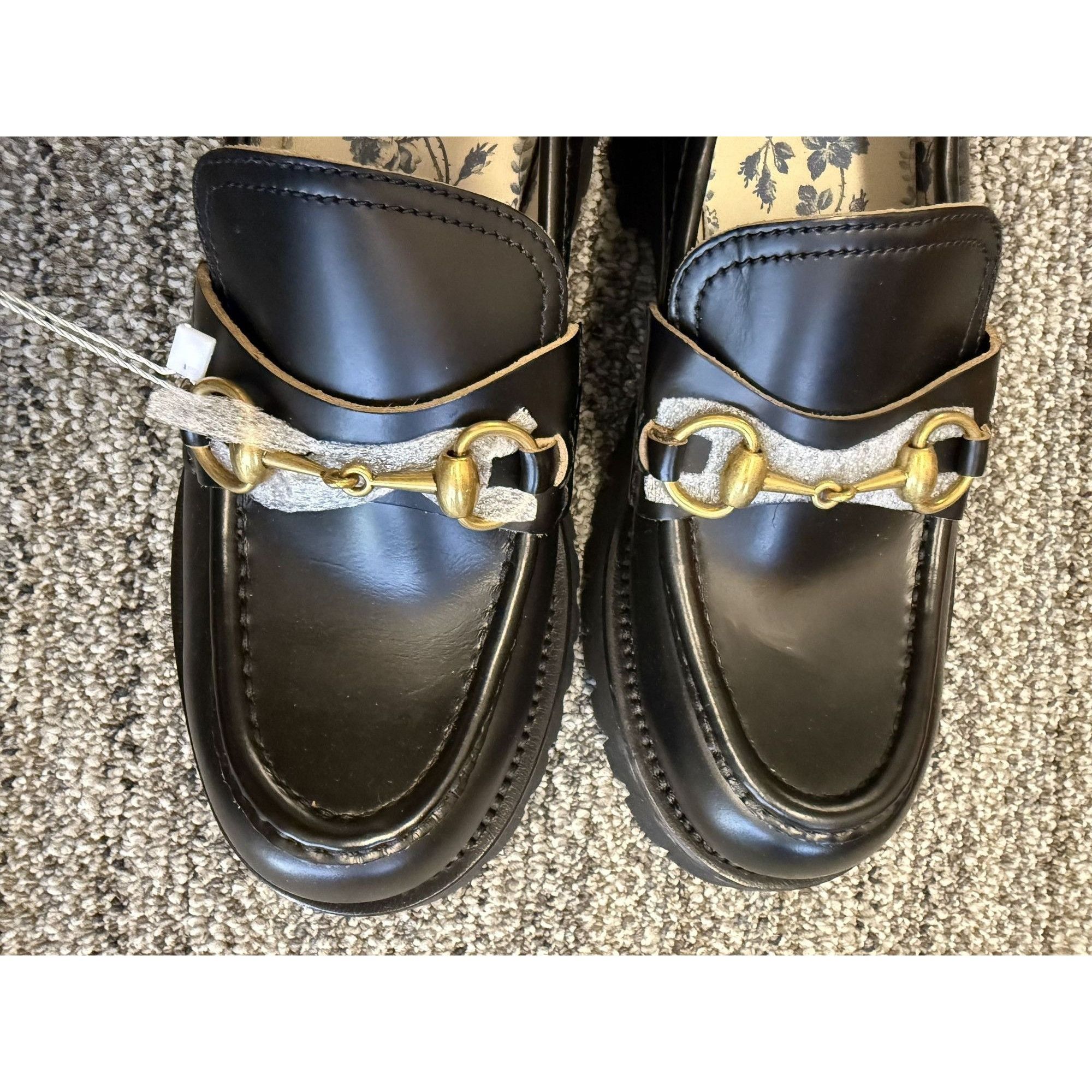 Gucci Gucci Womens Black Leather Loafers With Gold Bit Detail & Fl Size US 8 / IT 38 - 11 Thumbnail