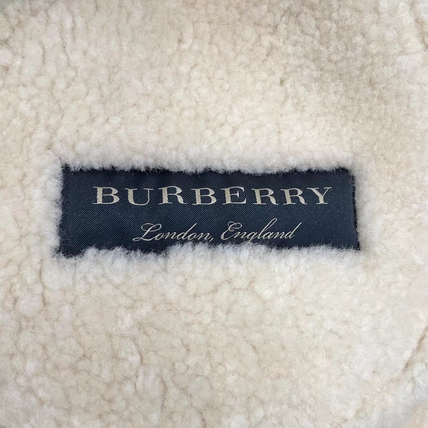 Burberry Burberry Camel Shearling Animal Comic Print Coats 40 Size S / US 4 / IT 40 - 5 Thumbnail