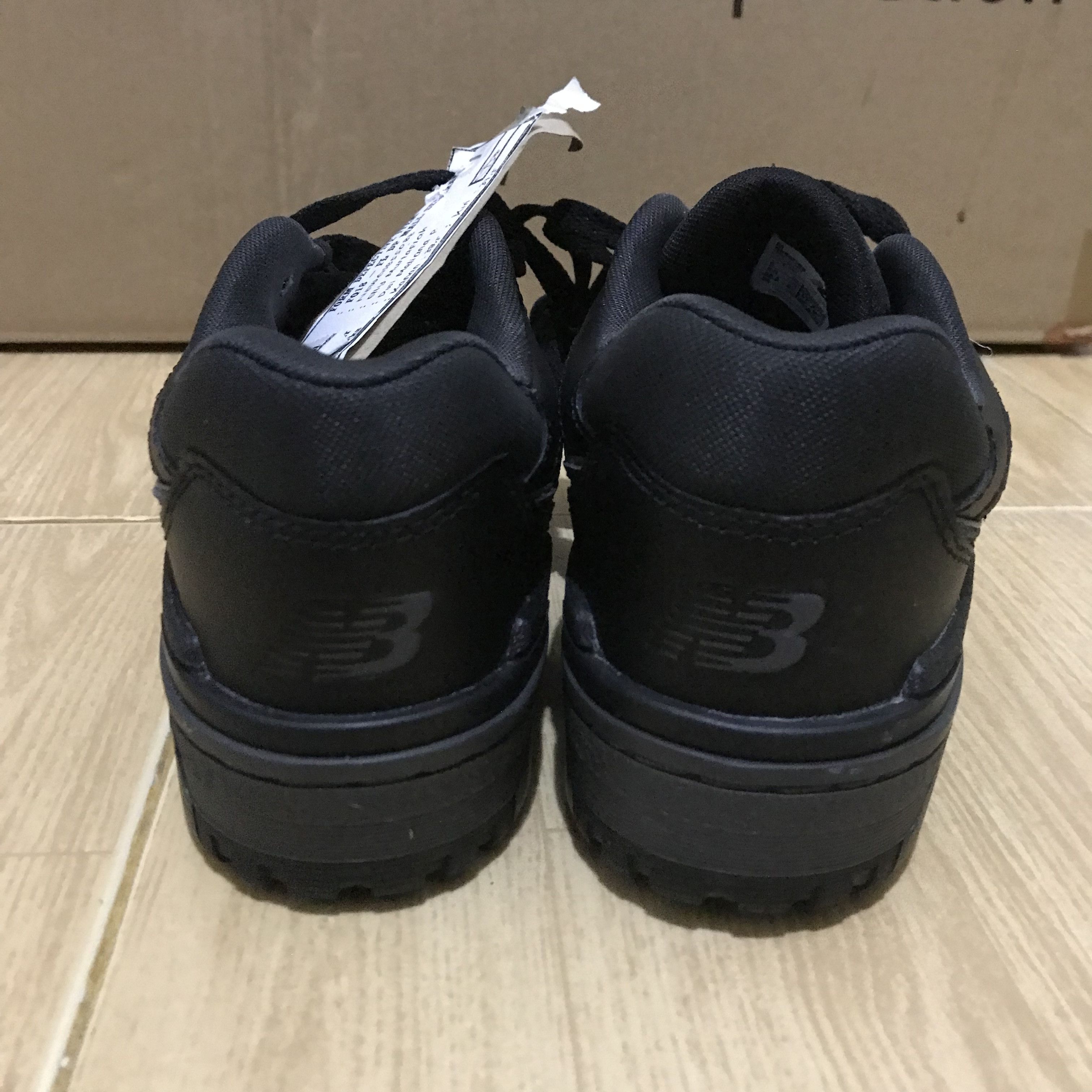 New Balance New Balance NB BB50 Full black Basic NEW Size 4.5uk Bnwt Size US 5.5 / EU 38 - 3 Thumbnail