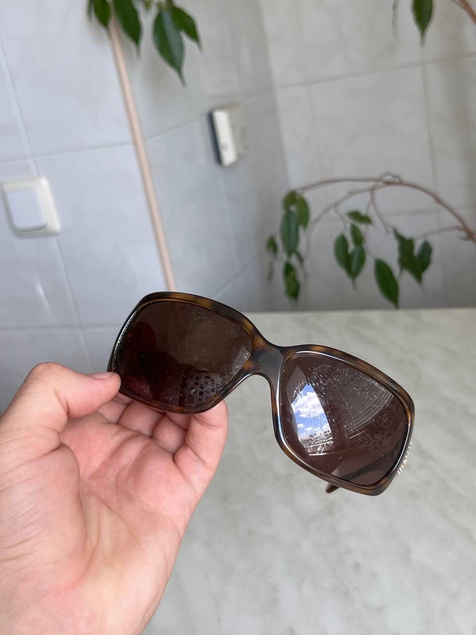 Dolce & Gabbana × Vintage Y2K Dolce & Gabbana Sunglasses Rhinestone Strass 2000s Wrap Size ONE SIZE - 14 Thumbnail