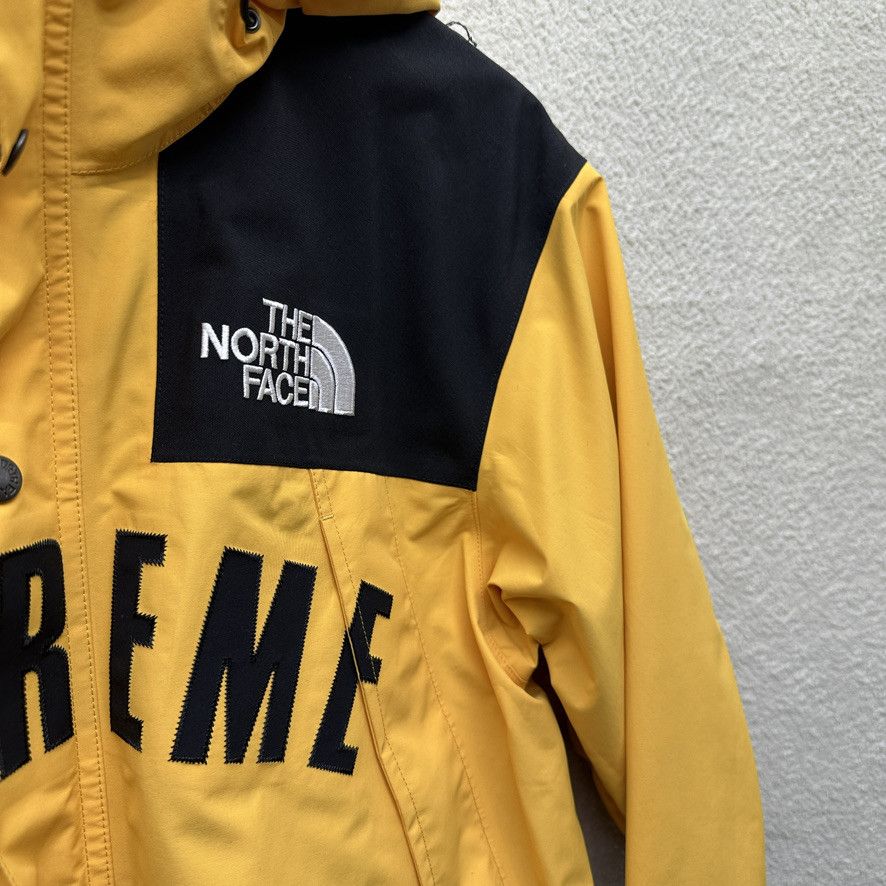 Supreme × The North Face arc logo jacket Size US M / EU 48-50 / 2 - 2 Thumbnail