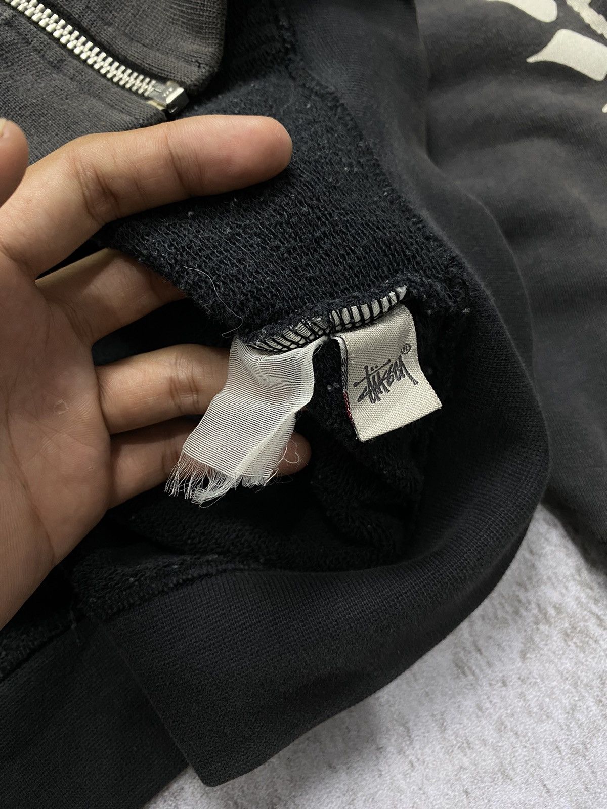 If Six Was Nine × Le Grande Bleu (L.G.B.) 2000s Stussy disstresed hoodie Size US L / EU 52-54 / 3 - 4 Thumbnail