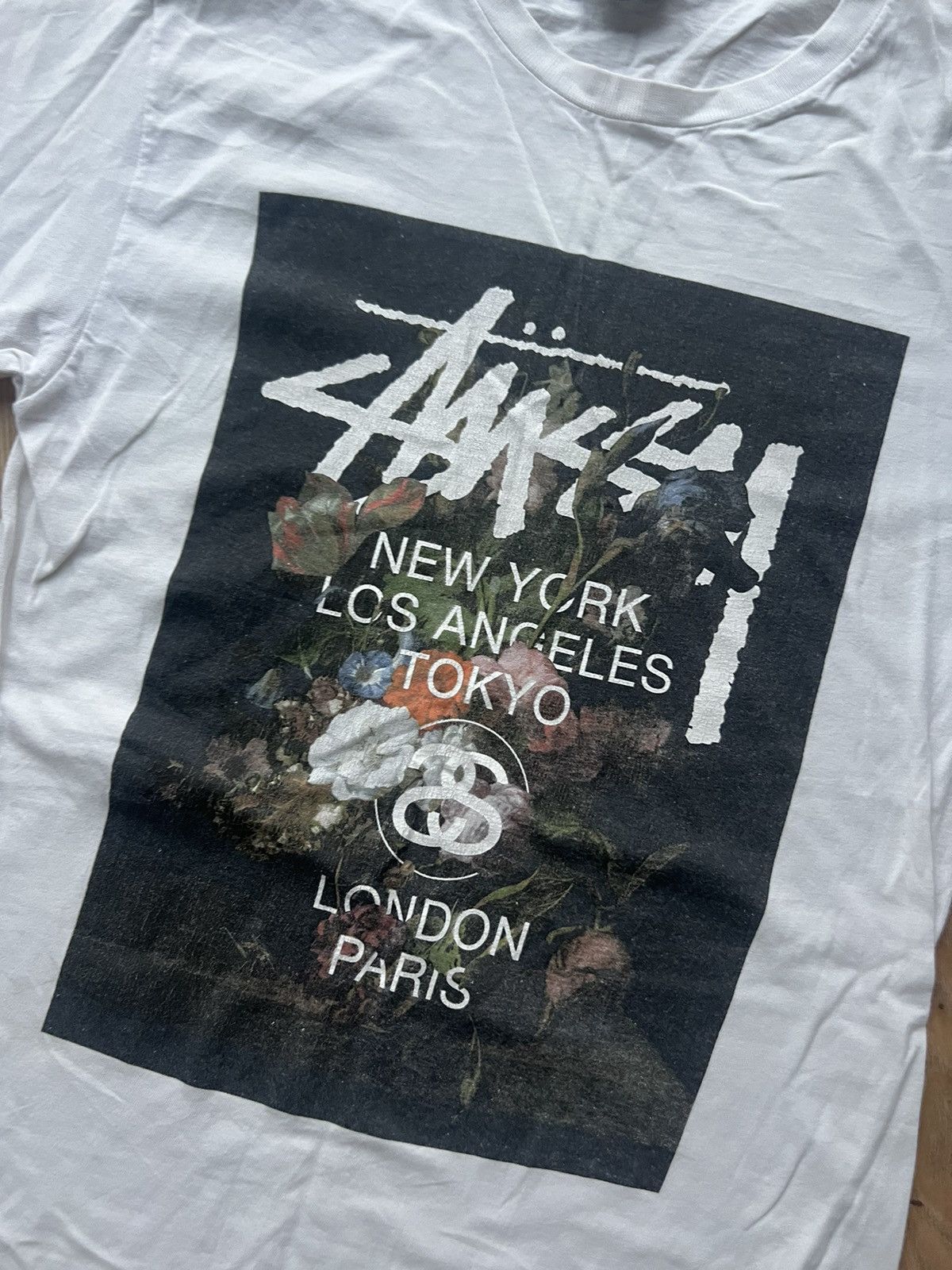 Stussy 00’s STUSSY FLORA FLOWERS Y2K TEE RARE VINTAGE Size US S / EU 44-46 / 1 - 3 Thumbnail