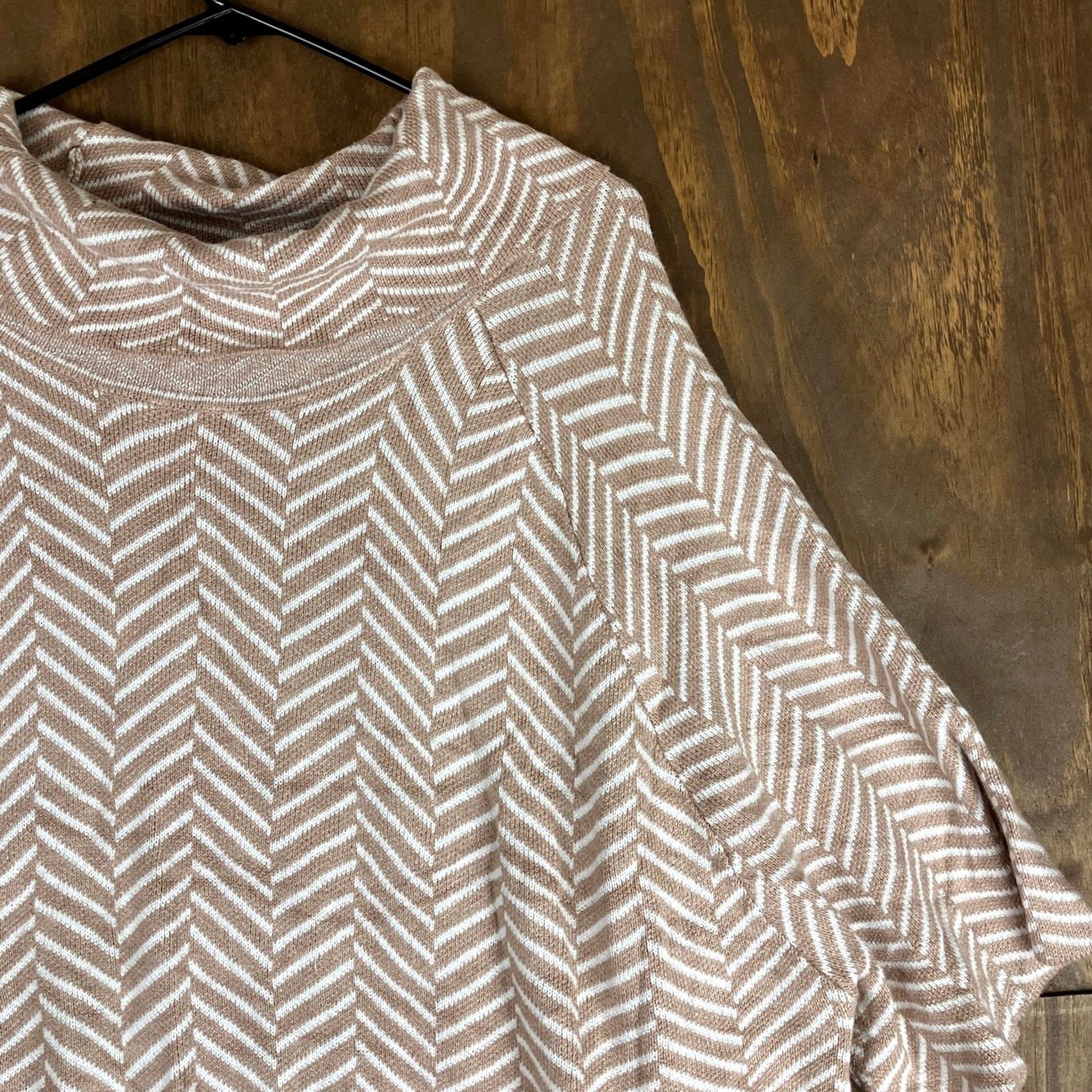 Loft LOFT Outlet Womens Sweater Beige Cream Chevron Poncho Cowl Neck M/L Pullover Knitted Size M / US 6-8 / IT 42-44 - 5 Thumbnail