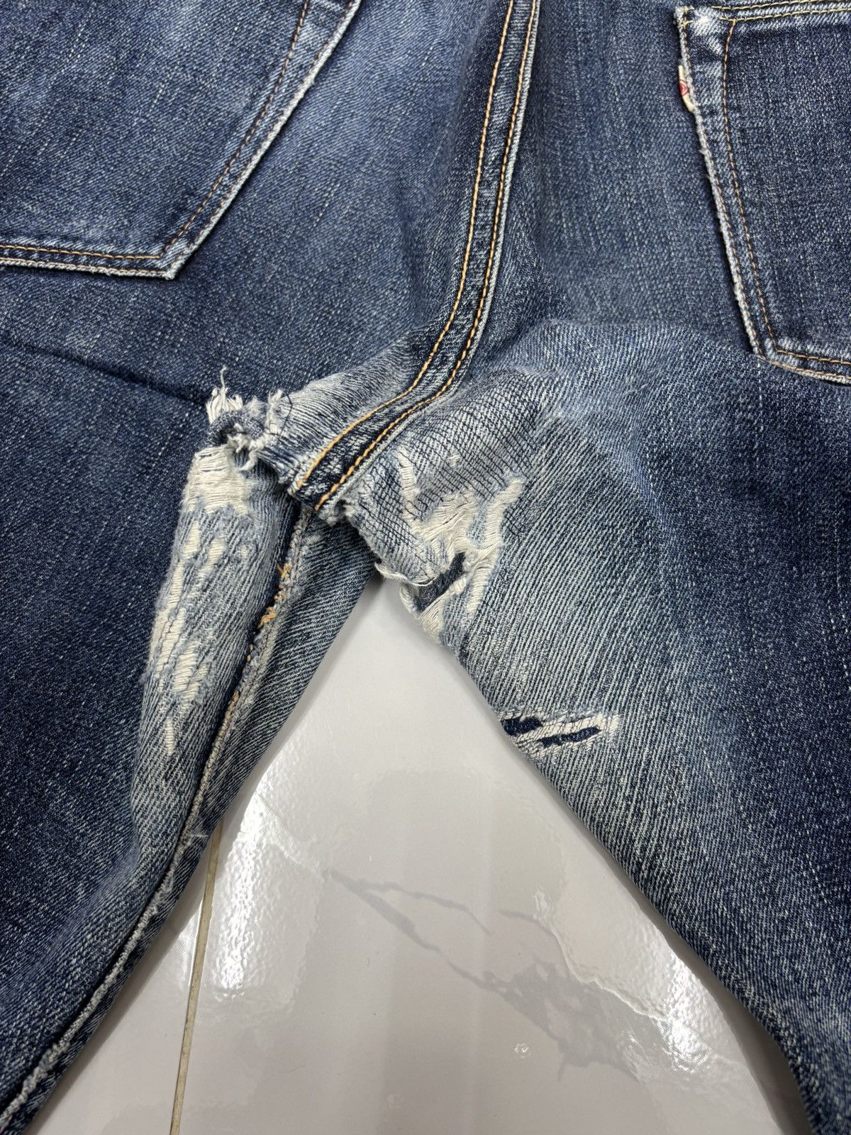 Momotaro Jeans Momotaro Selvedge Distressed Blue Denim Jeans Size US 34 / EU 50 - 18 Thumbnail