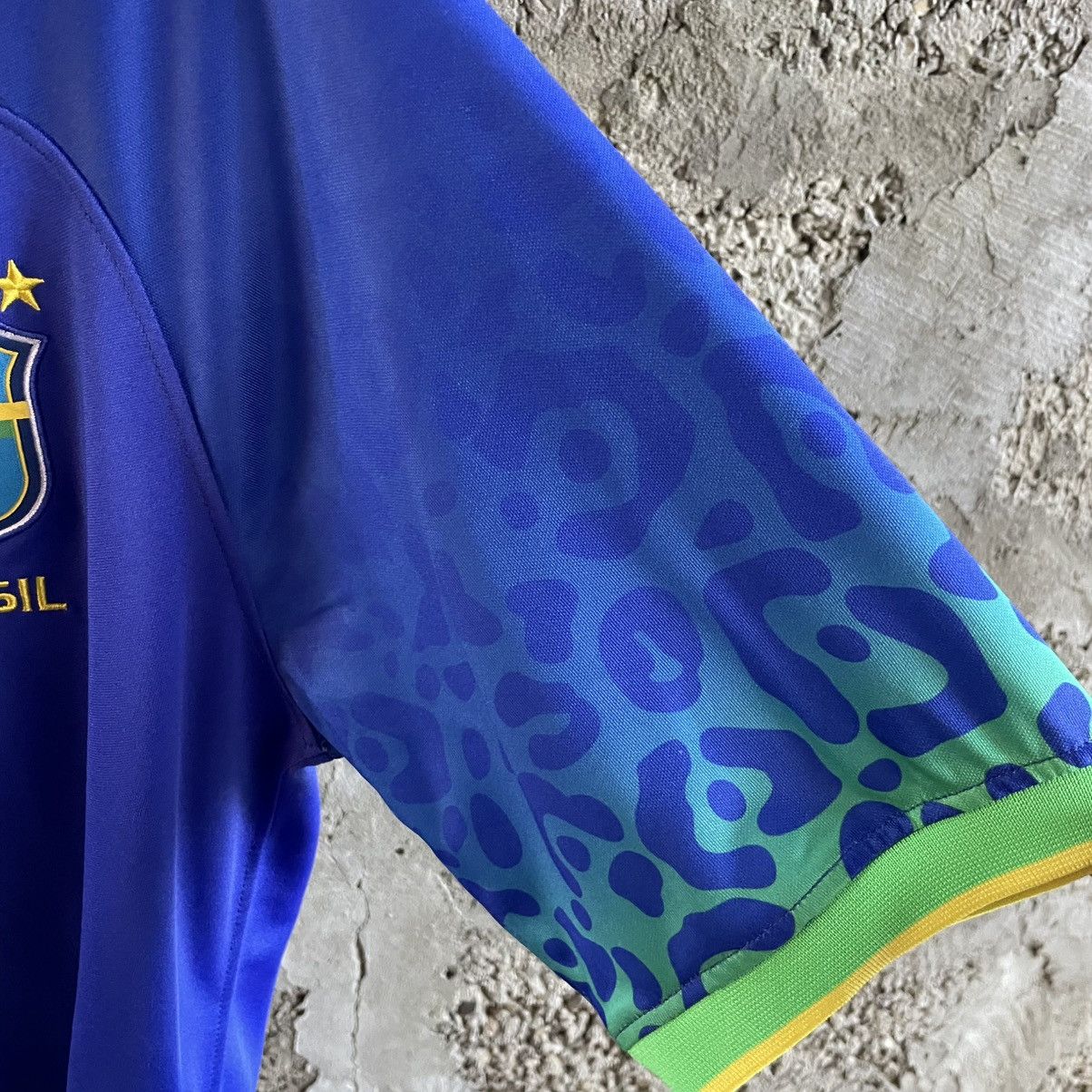 Nike Nike Football Brazil 🇧🇷 Jersey Size US M / EU 48-50 / 2 - 8 Thumbnail