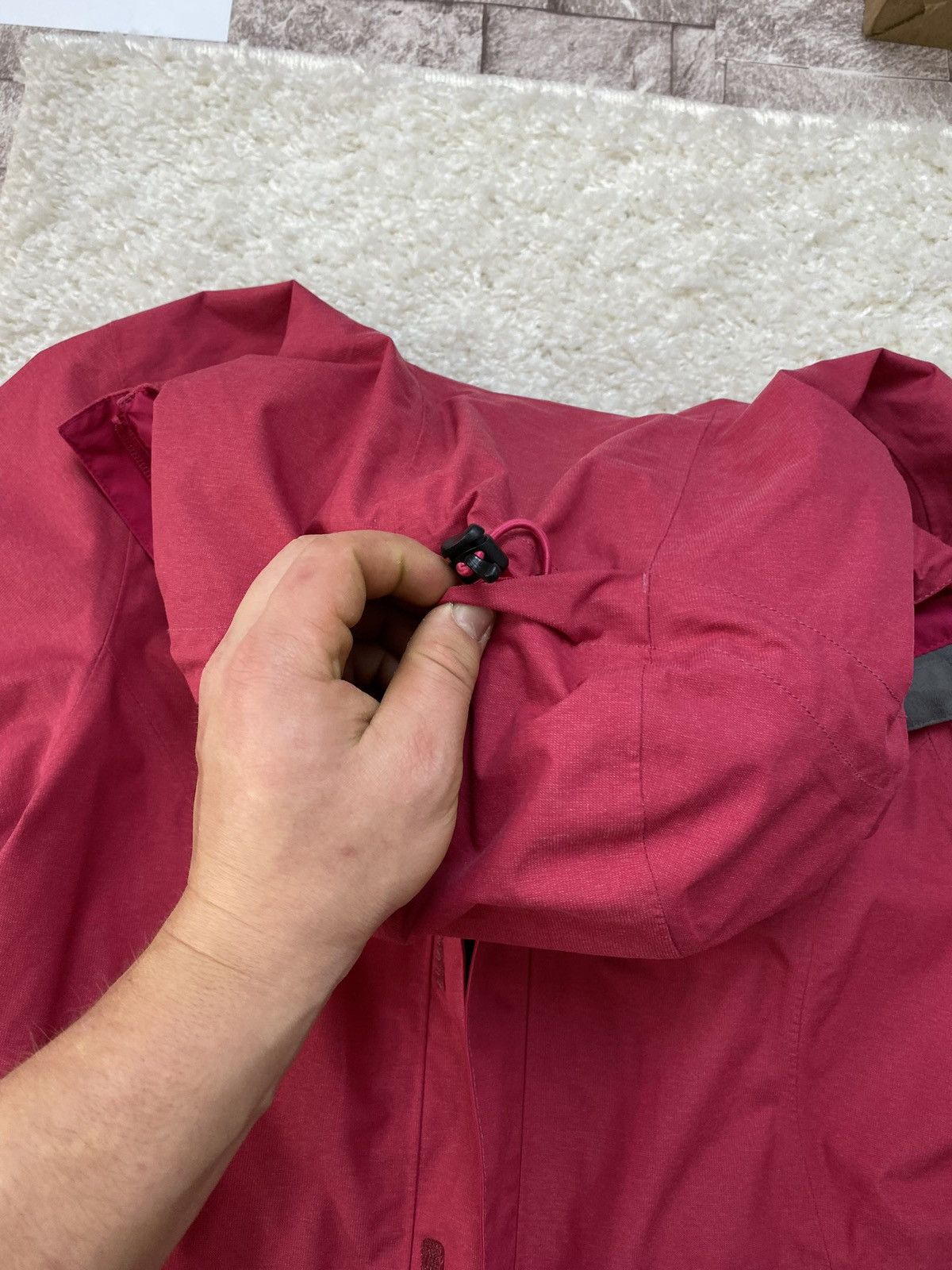 Berghaus × Japanese Brand Berghaus Women's Elara Waterproof Jacket Size S / US 4 / IT 40 - 10 Thumbnail
