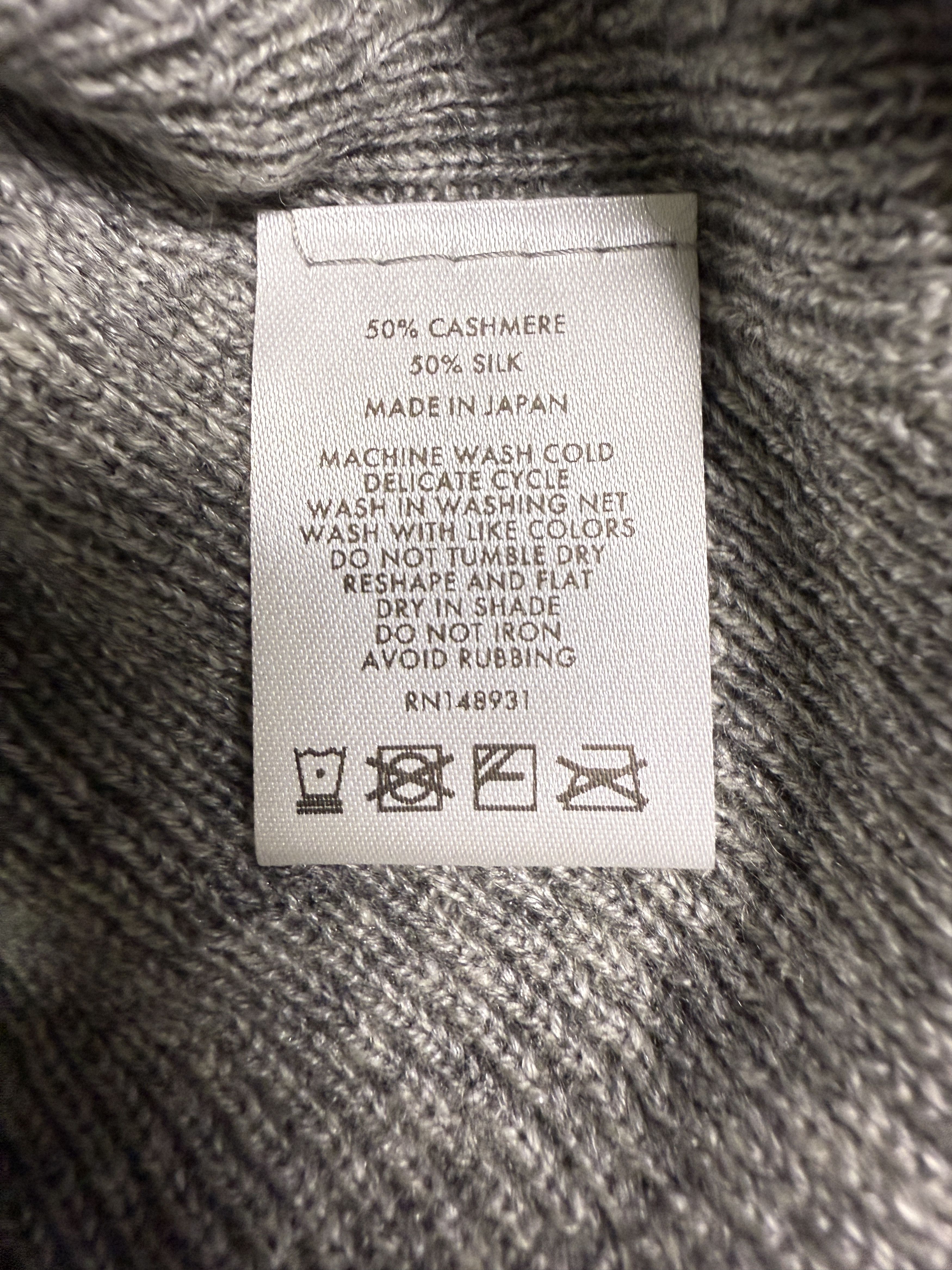 The Elder Statesman $1250 The Elder Statesman Light Grey Delicash Cardigan Size L / US 10 / IT 46 - 9 Thumbnail