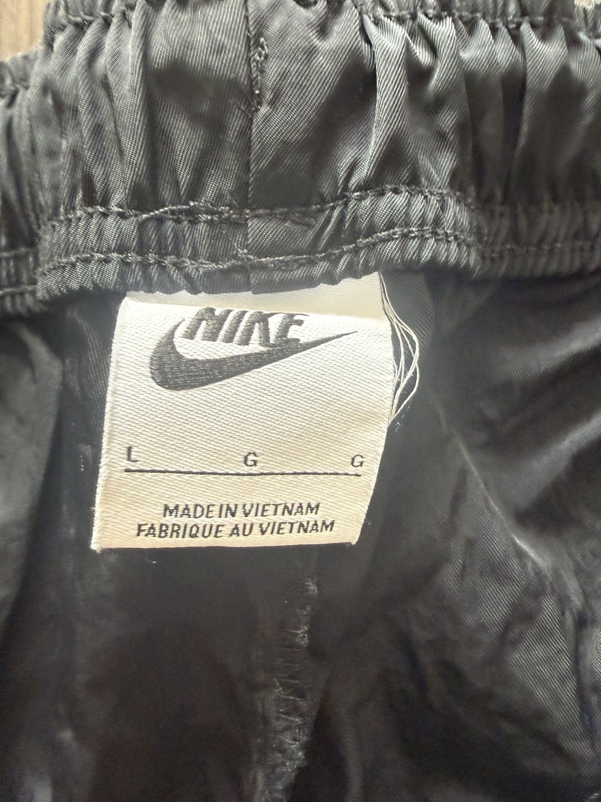 Nike Nike Women’s Oversized Cargo Pants Black Large Worn Once Size 34" / US 12 / IT 48 - 2 Thumbnail