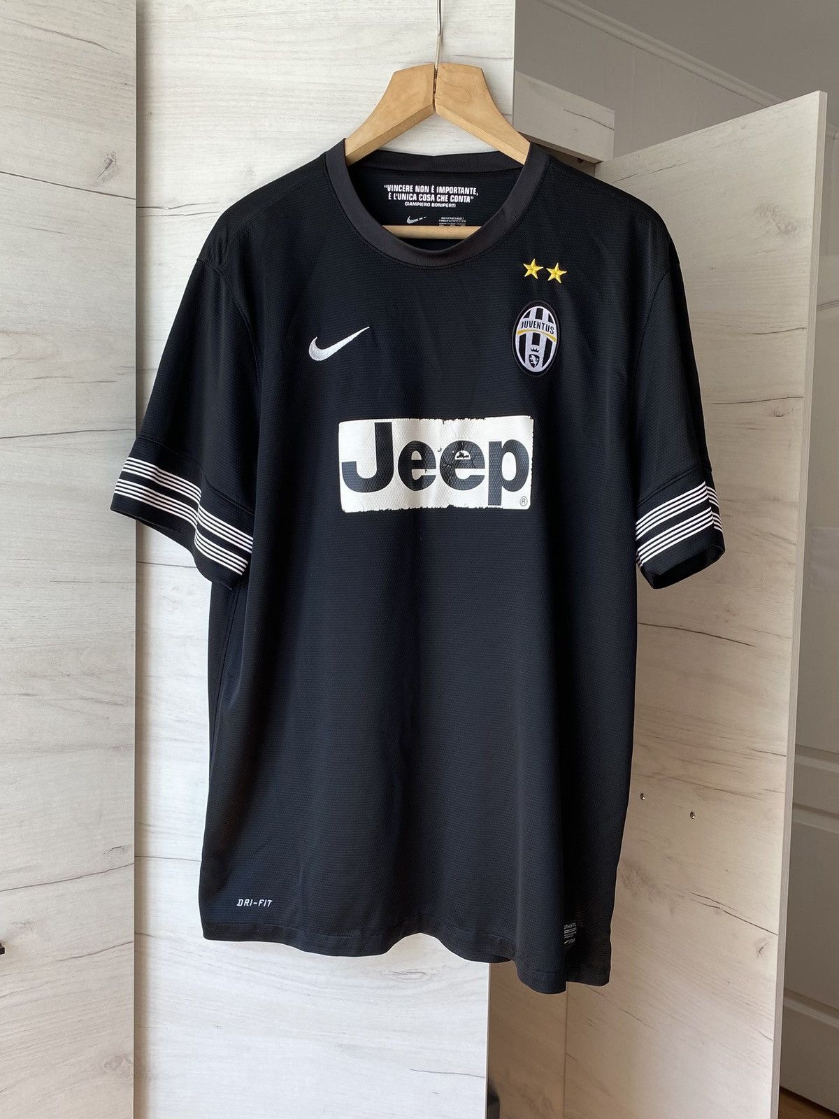 Nike JUVENTUS 2012 2013 AWAY FOOTBALL JERSEY NIKE 479334-011 Size US XXL / EU 58 / 5 - 1 Thumbnail