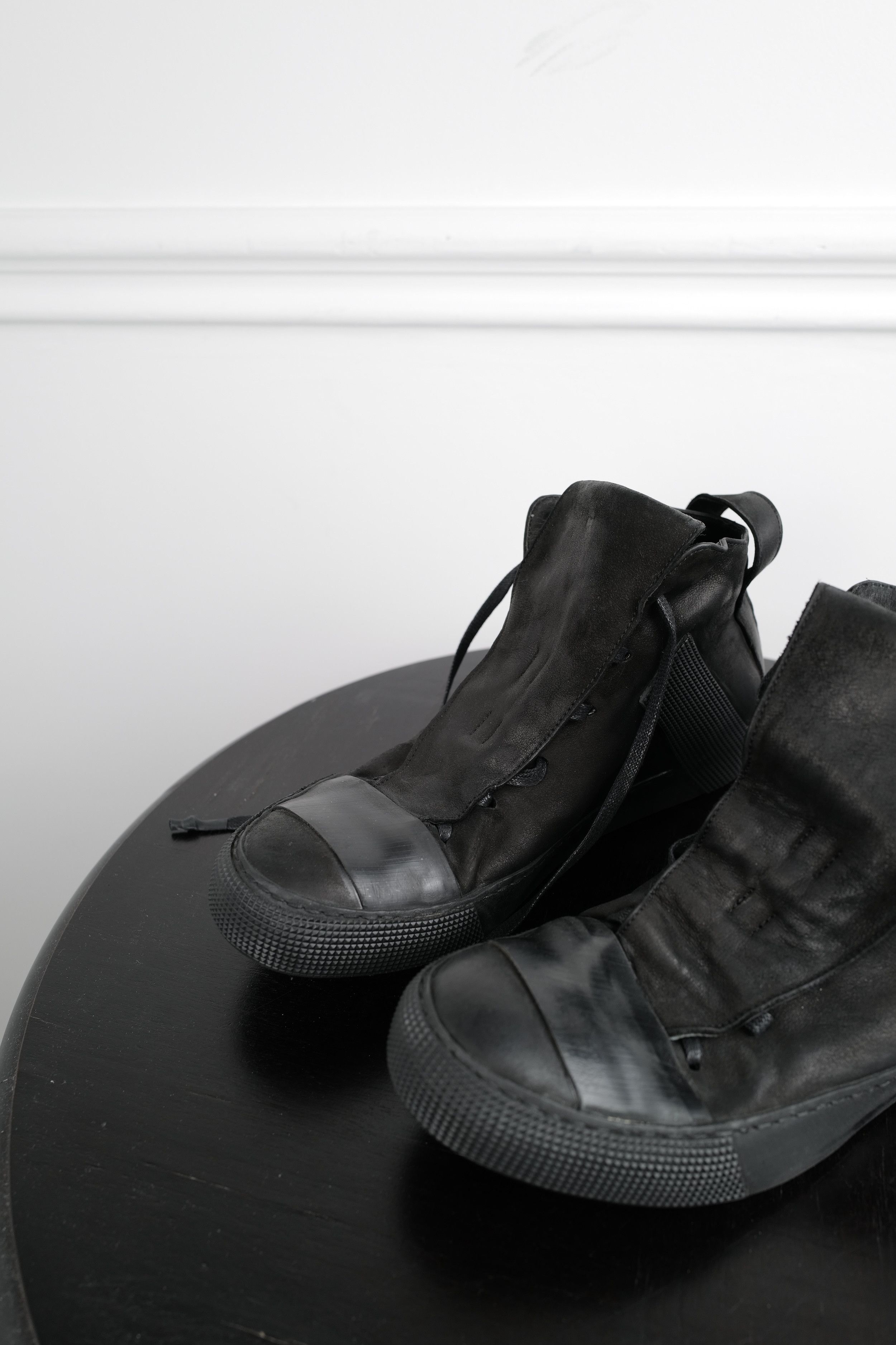 Individual Sentiments HI-TOP SHOES HANDCRAFTED Size US 8 / IT 38 - 4 Thumbnail