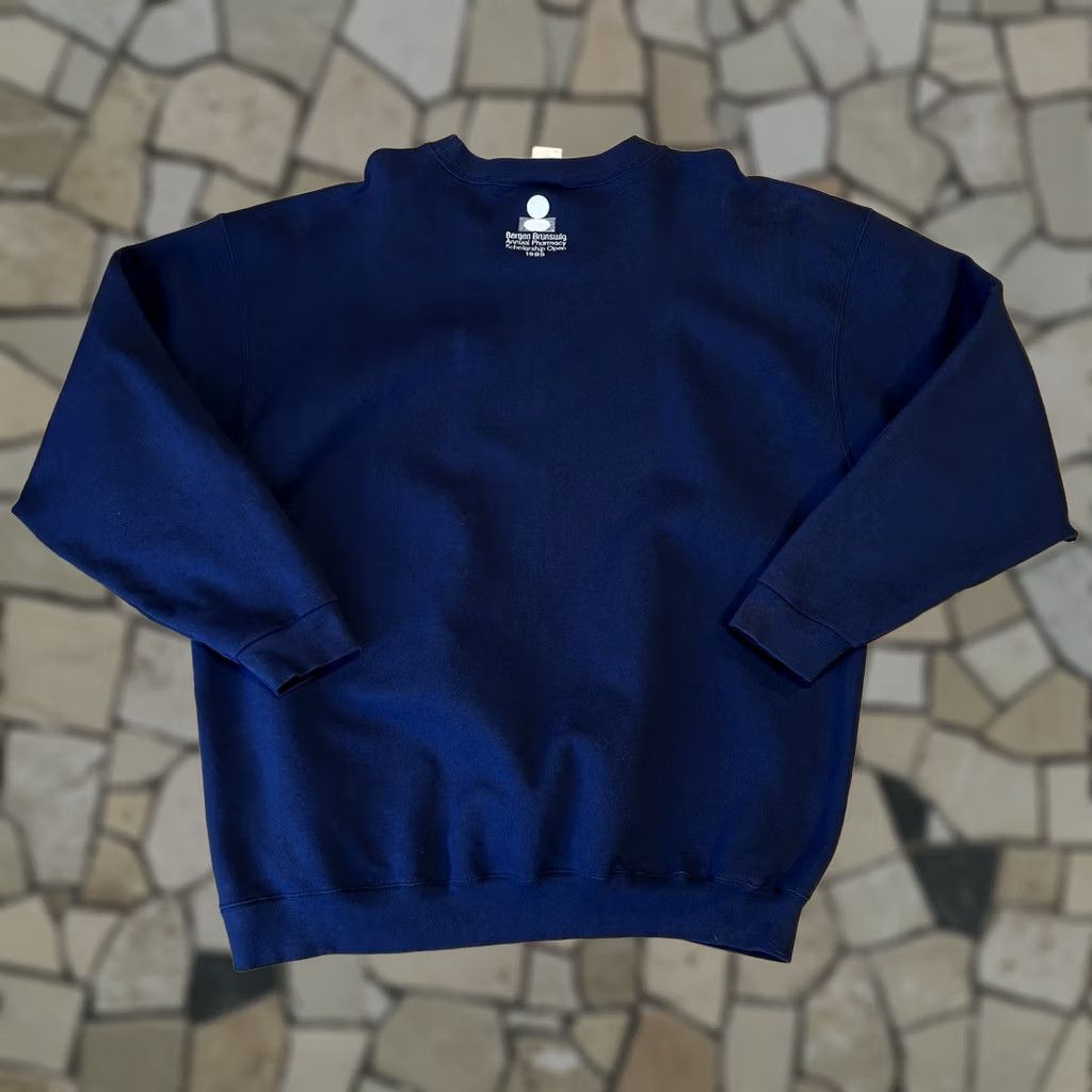 Nike VINTAGE Nike Blue Crew Sweatshirt Distressed Logo Men’s XL Sweatshirt Size US L / EU 52-54 / 3 - 1 Thumbnail