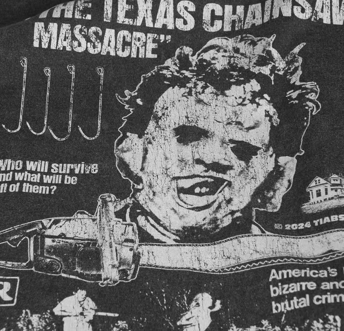 Vintage Vintage Chainsaw Massacre Graphic Printed Washed Tshirt Size US L / EU 52-54 / 3 - 2 Thumbnail