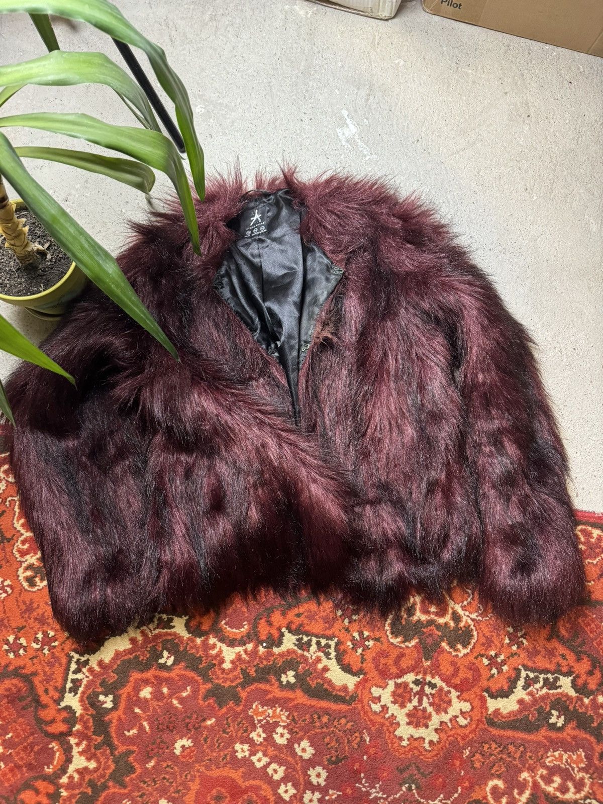 If Six Was Nine Atmosphere Opium Fuzzy Fur Owens Style Vest Sweatshirts Size US M / EU 48-50 / 2 - 1 Thumbnail
