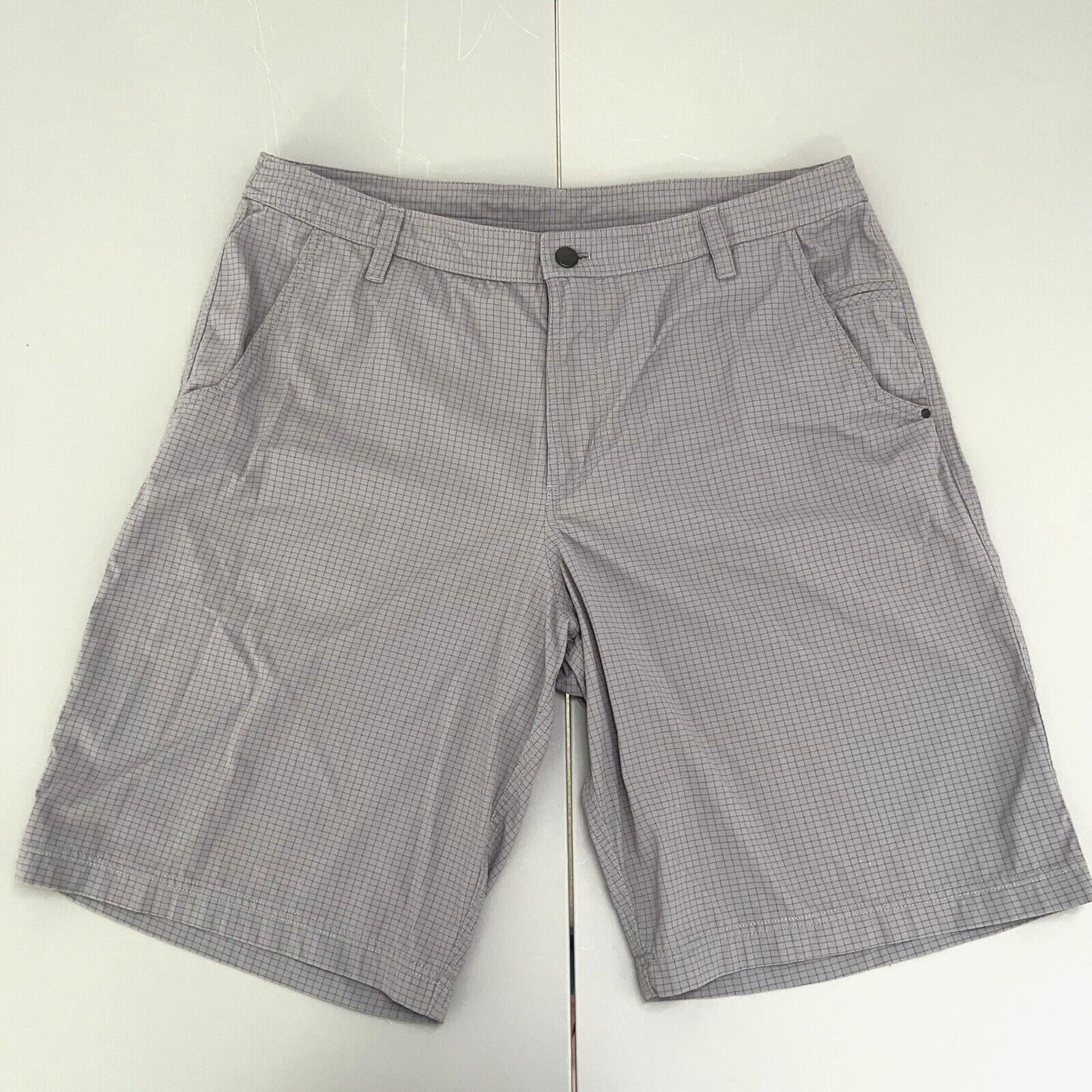 Lululemon Lululemon Shorts Men 38 Grey Grid Print 10" inseam Size US 38 / EU 54 - 3 Thumbnail