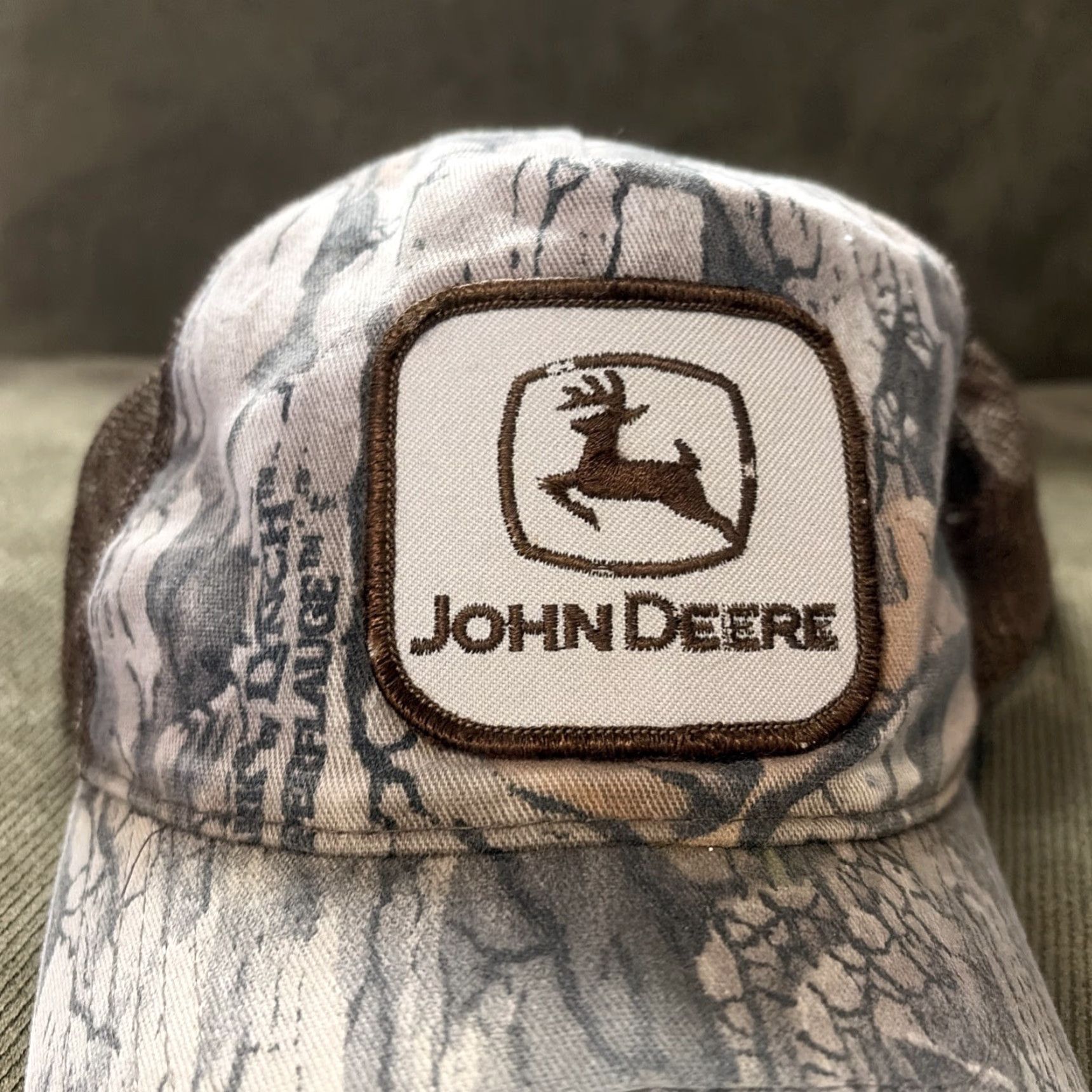 John Deere VINTAGE John Deere Snapback Hat Trucker Lynch Camo Beige Brown Tan Hat Mens One Size Cap Farmer Size ONE SIZE - 2 Thumbnail