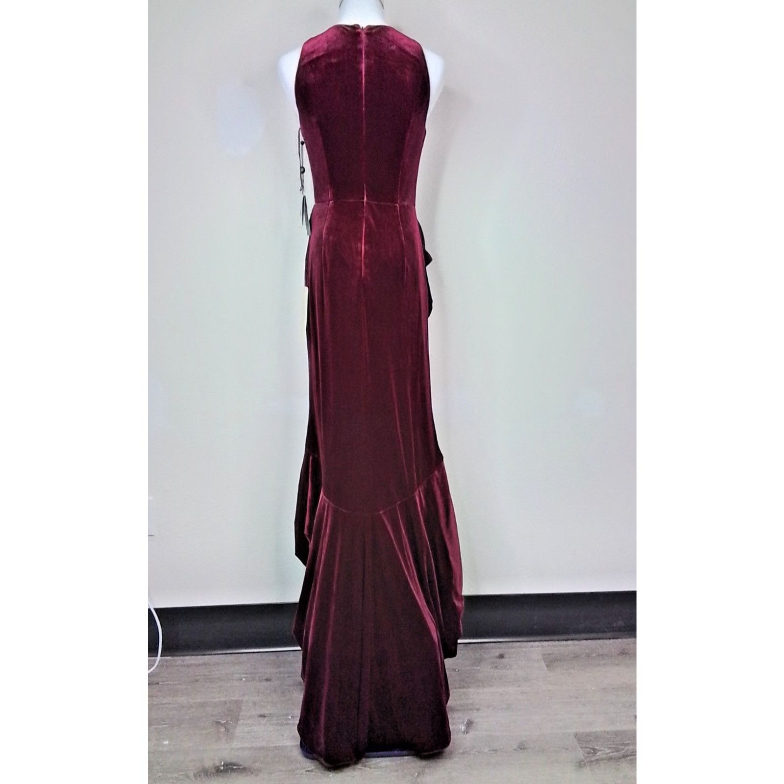 Adrianna Papell Adrianna Papell NWT Dress Women's 2 Burgundy Velvet Cascade Size XS / US 0-2 / IT 36-38 - 3 Thumbnail