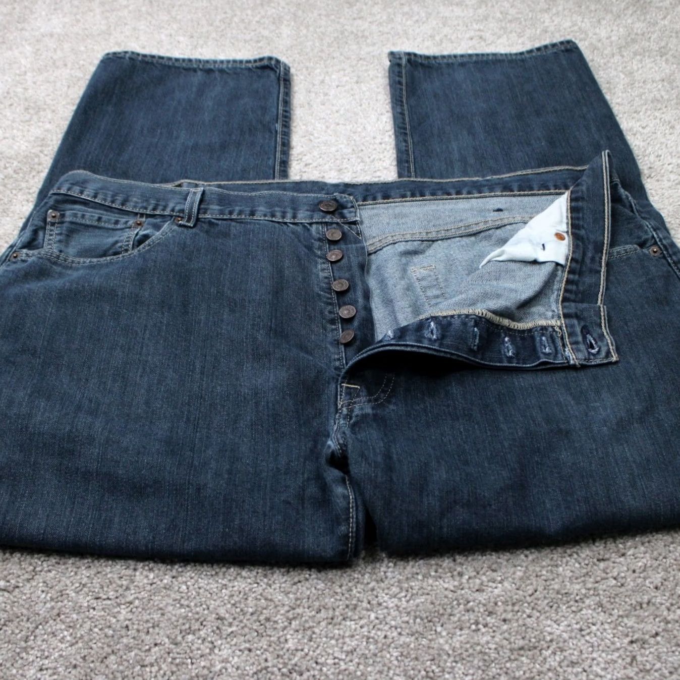 Levi's Levi's 501 Jeans Men 42x30 Blue Button Fly 100% Cotton 5-Pocket Denim Straight Size US 42 / EU 58 - 2 Thumbnail