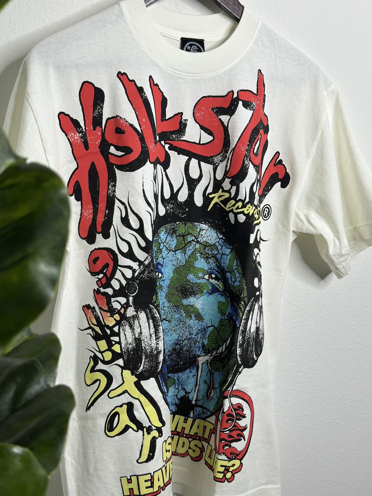 Hellstar Studios Heaven on Earth Tee Off White