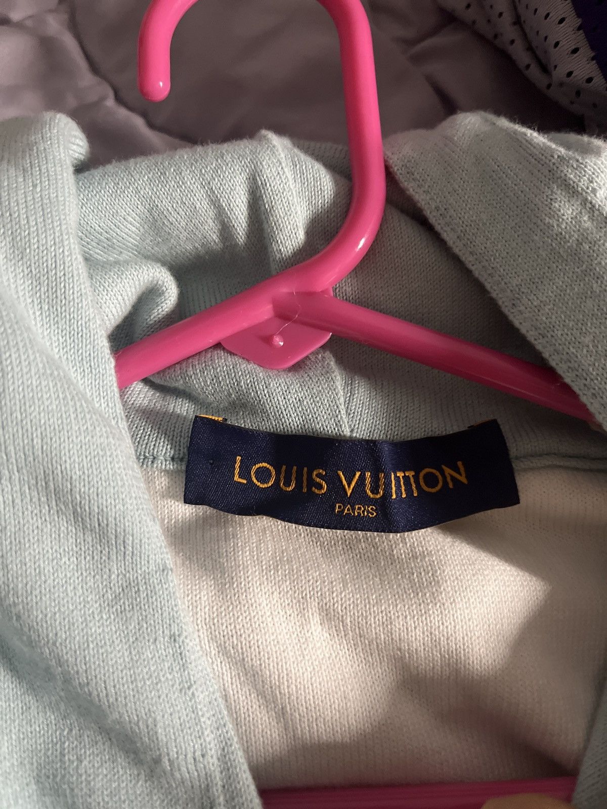 Louis Vuitton Monogram Gradient Holdie Size US M / EU 48-50 / 2 - 3 Thumbnail