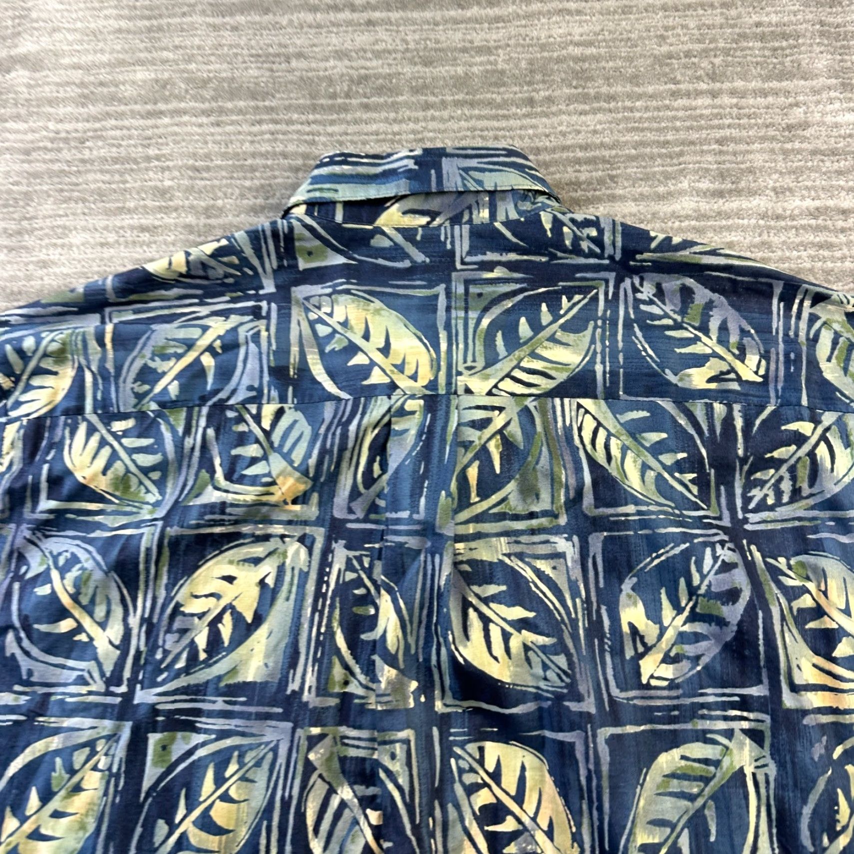 Tori Richard Tori Richard Shirt Mens L Blue Geometric Palms Button Up Hawaiian Multicolor Cotton Lawn Size US L / EU 52-54 / 3 - 5 Thumbnail