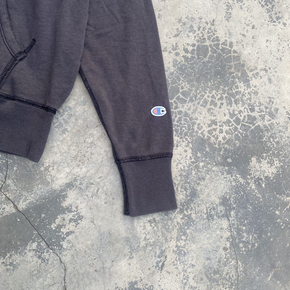 Champion Vintage Champion Hill Faded Black Hoodie Size US L / EU 52-54 / 3 - 5 Thumbnail
