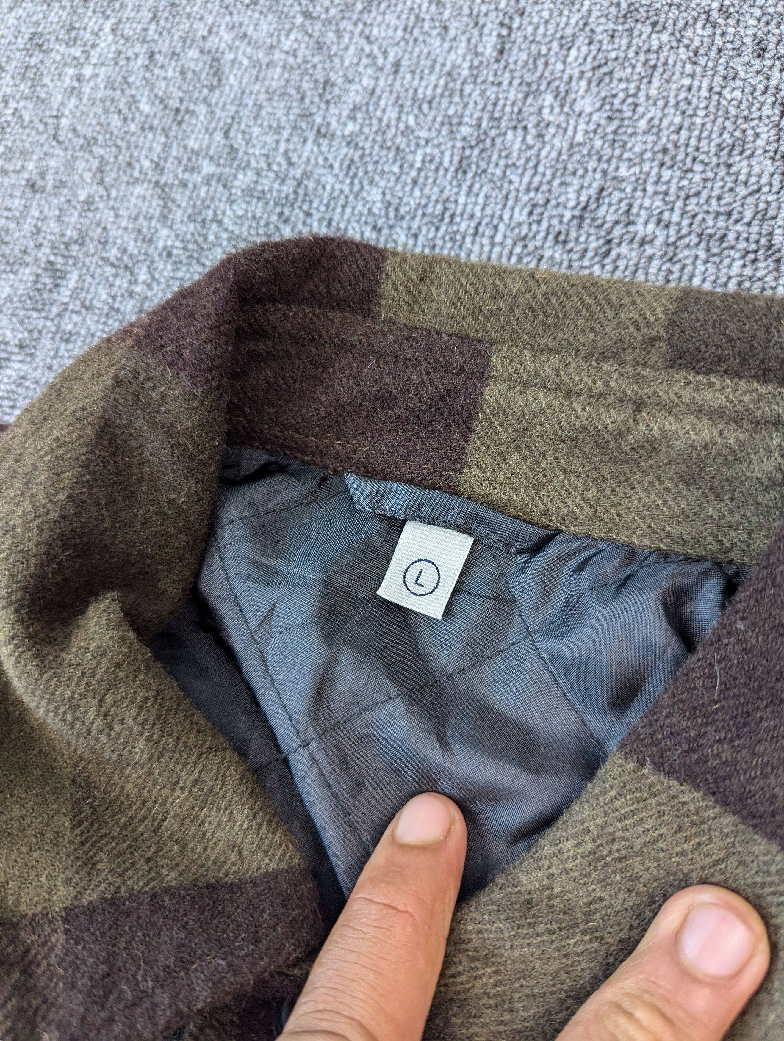 Japanese Brand Vintage Uniqlo Wool Quilted Checkered Flannel Jacket Size US L / EU 52-54 / 3 - 5 Thumbnail