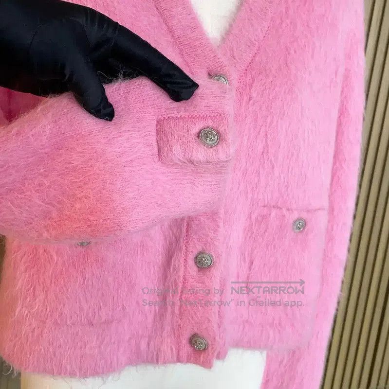 Chanel Chanel Pink Wool Blend Cardigan for Women . Size S / US 4 / IT 40 - 4 Thumbnail