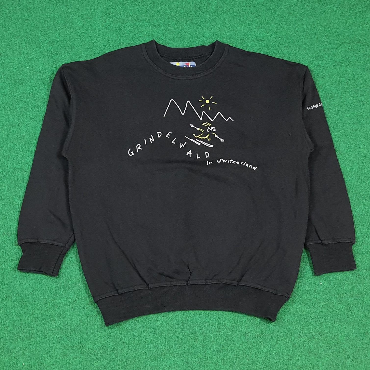 Vintage Vintage Grindewald Nils' Shirts Gallery Sweatshirt C295N23 Size US M / EU 48-50 / 2 - 1 Thumbnail