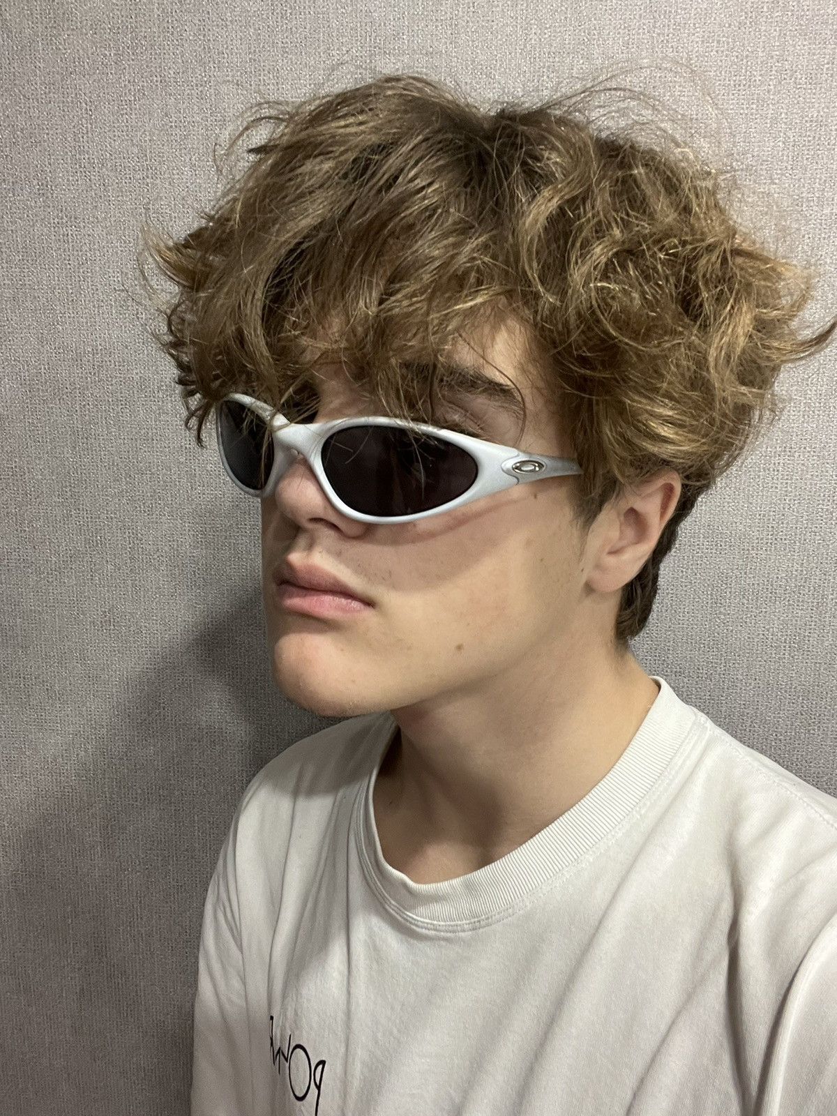 Oakley × Streetwear × Vintage Vintage Oakley Minute Grey Oakley × Streetwear × Vintage Vintage Oakley Minute Grey