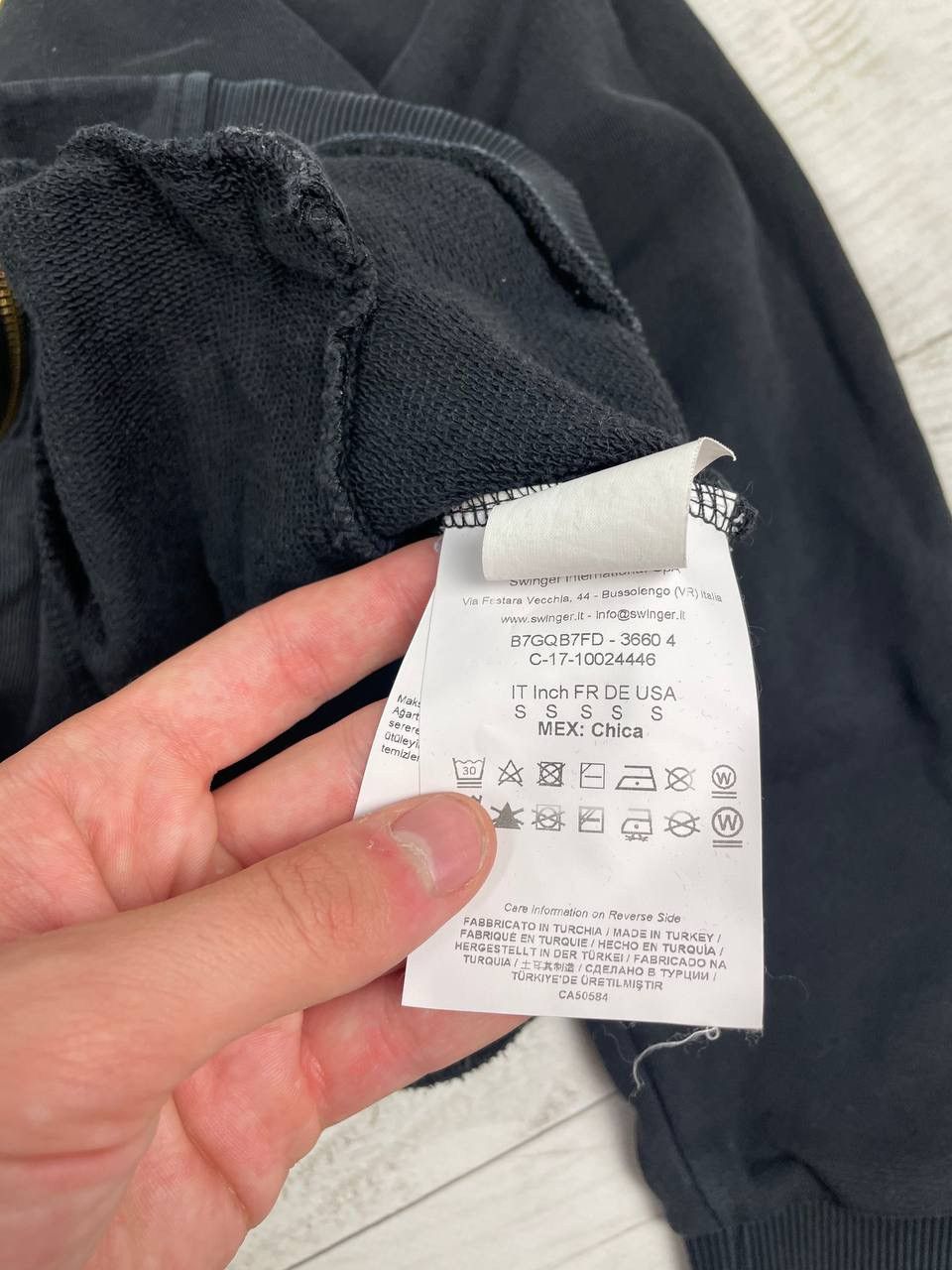 Versace × Versace Jeans Couture Vintage Versace Jeans Zip Hoodie Big Logo Pullover Luxury Size US S / EU 44-46 / 1 - 8 Thumbnail