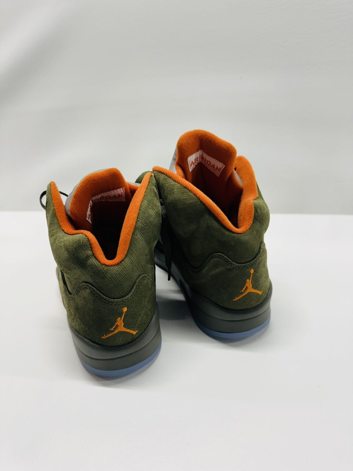 Jordan Brand Air Jordan 5 Retro 2023 Army Olive/Solar Orange Size US 9.5 / EU 42-43 - 5 Thumbnail