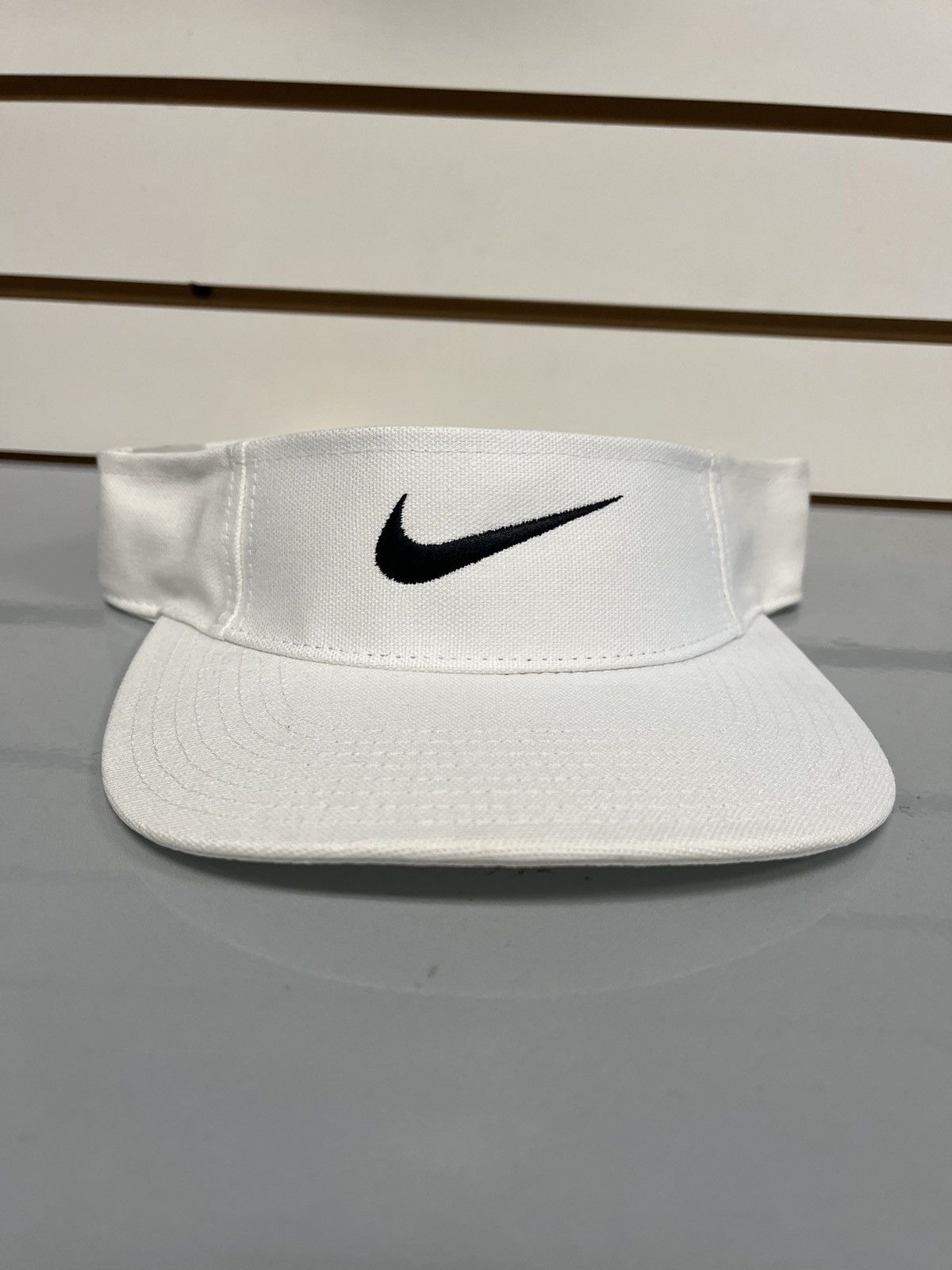 Nike Nike visor 1990s Size ONE SIZE - 1 Thumbnail