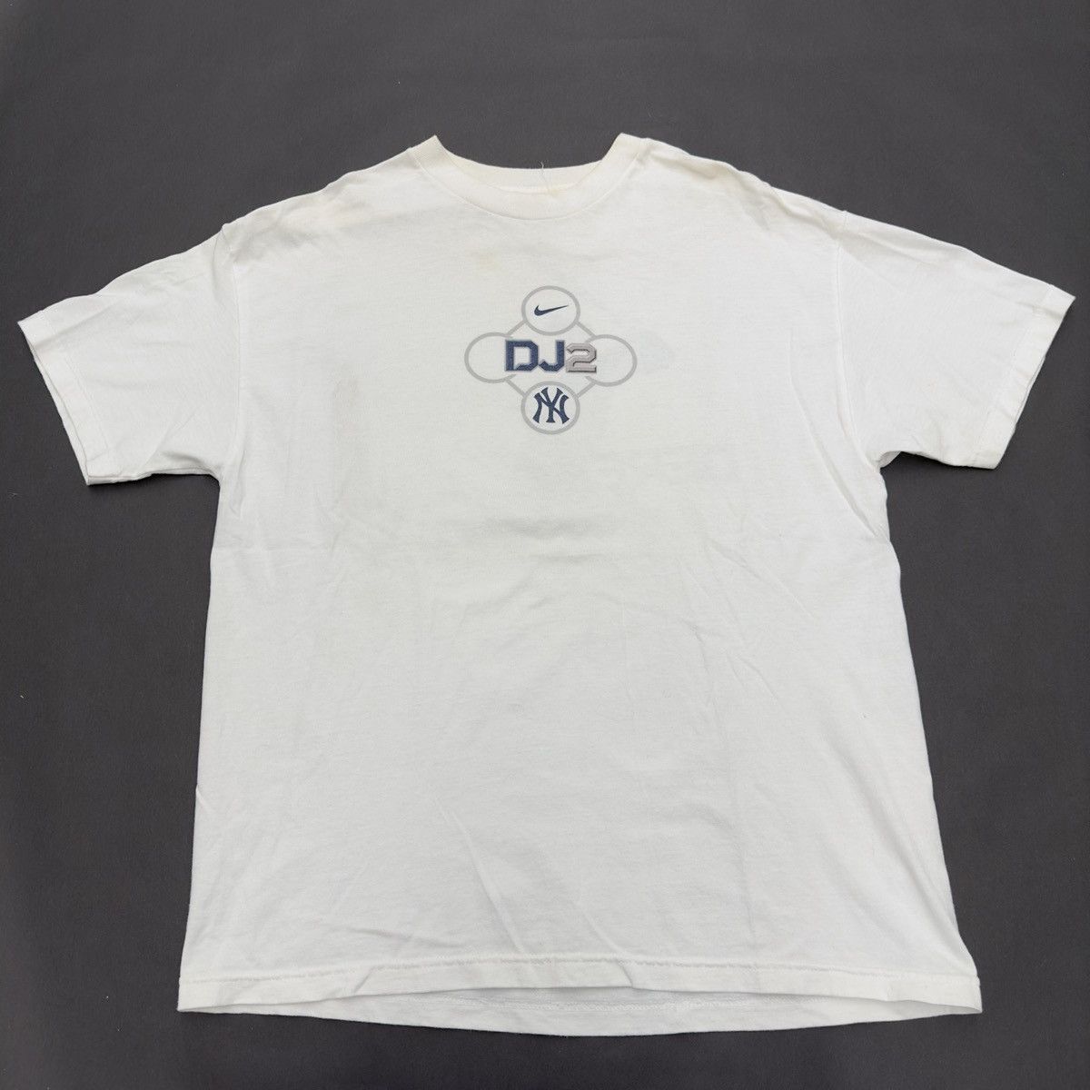 New York Yankees × Nike × Vintage Vintage Derek Jeter tee Size US XL / EU 56 / 4 - 2 Thumbnail