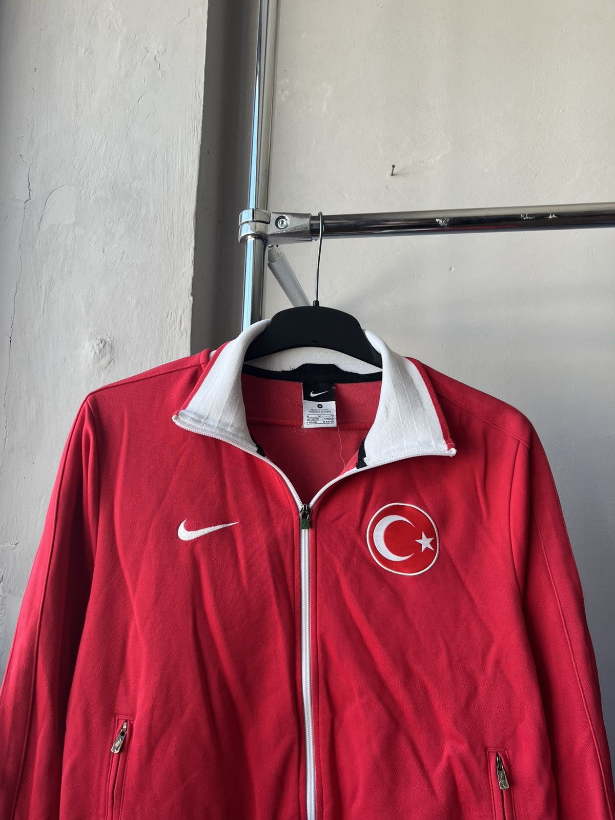Nike TURKEY TEAM 2010/11 TRAINING NIKE SOCCER FOOTBALL ZIP JACKET Size US M / EU 48-50 / 2 - 4 Thumbnail