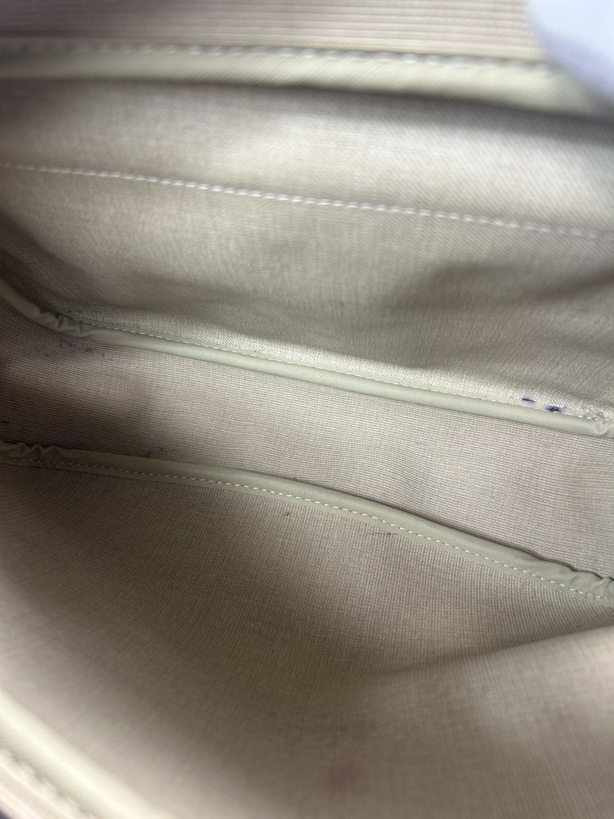 Louis Vuitton Louis Vuitton Monogram Reporter Messenger Bag Size ONE SIZE - 8 Thumbnail