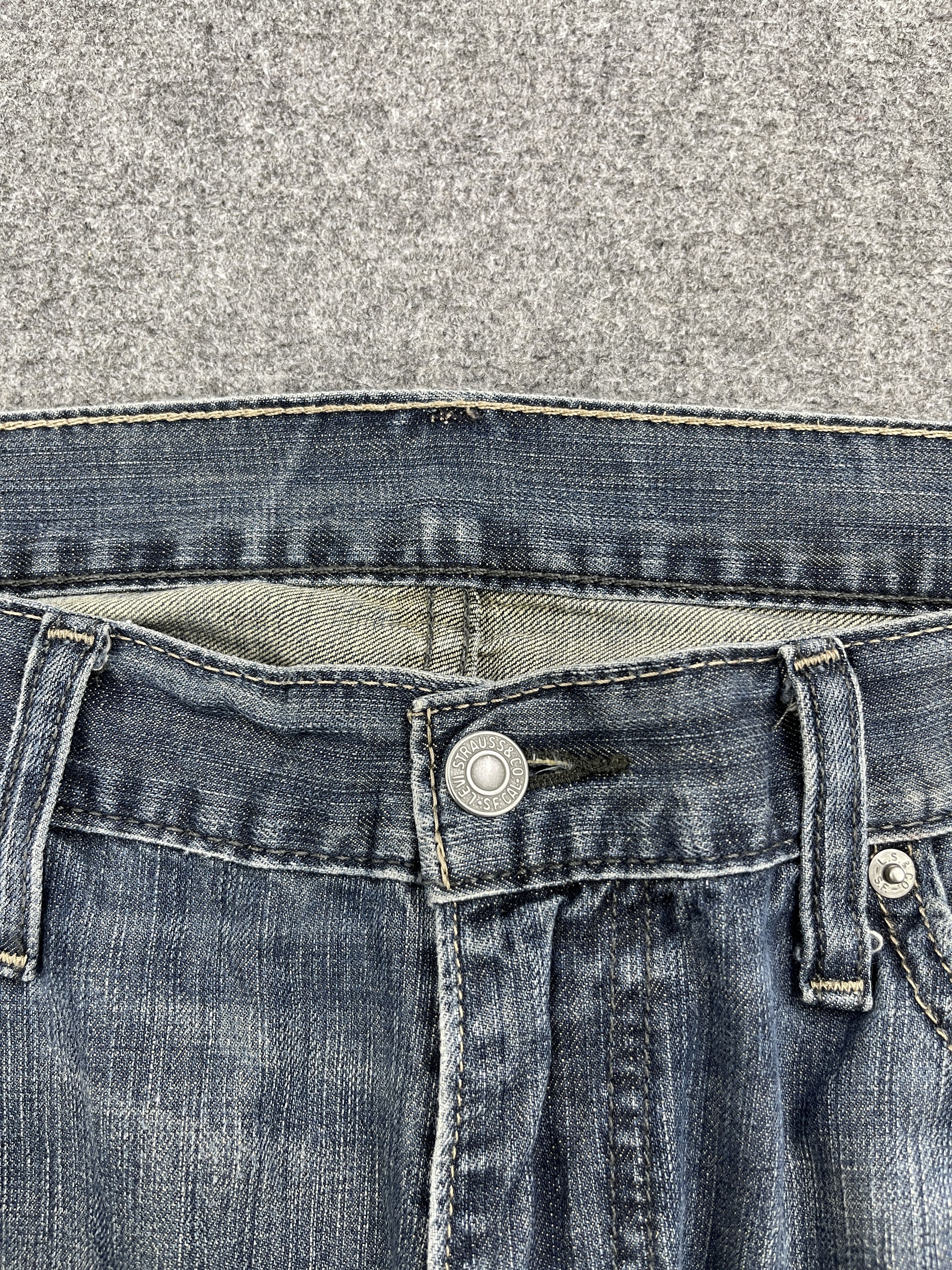 Levi's × Vintage Vintage Levi's 514 Faded Blue Jeans DP2565 Size US 36 / EU 52 - 9 Thumbnail