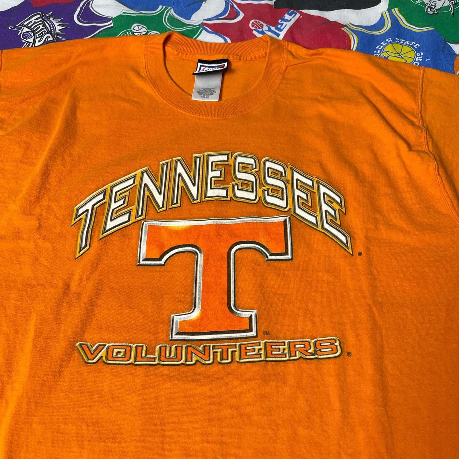 NCAA × Pro Player × Vintage Vintage 90s NCAA Tennessee Volunteers Football Tee Size US XL / EU 56 / 4 - 3 Thumbnail