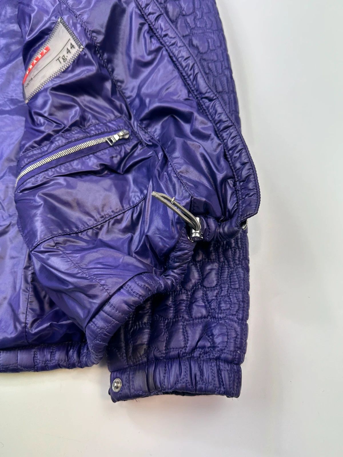 Prada Prada Sport FW2008 Purple Quilted Nylon Hooded Jacket Size L / US 10 / IT 46 - 11 Thumbnail