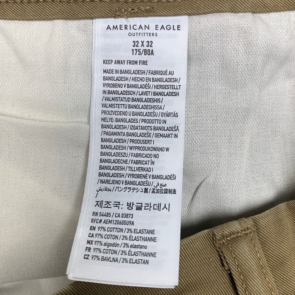 American Eagle Outfitters NWT New American Eagle Mens 32/32 Straight Khaki Pants Size US 32 / EU 48 - 11 Thumbnail
