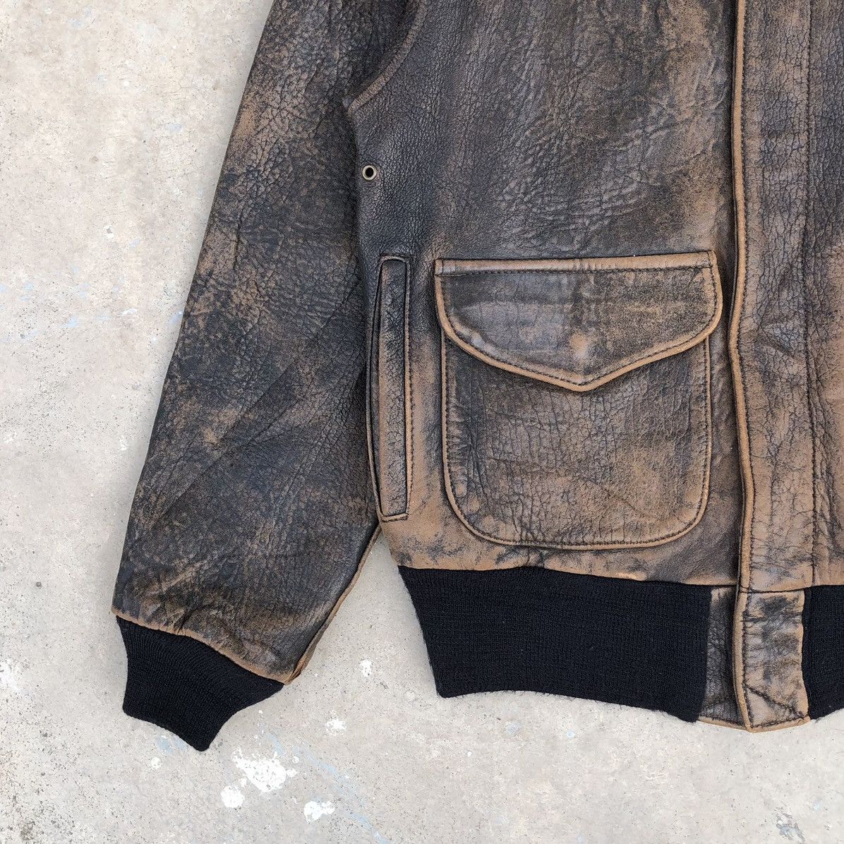Avirex Vintage Avirex Limited A-2 Airforce Faded Leather Jacket Size US M / EU 48-50 / 2 - 4 Thumbnail
