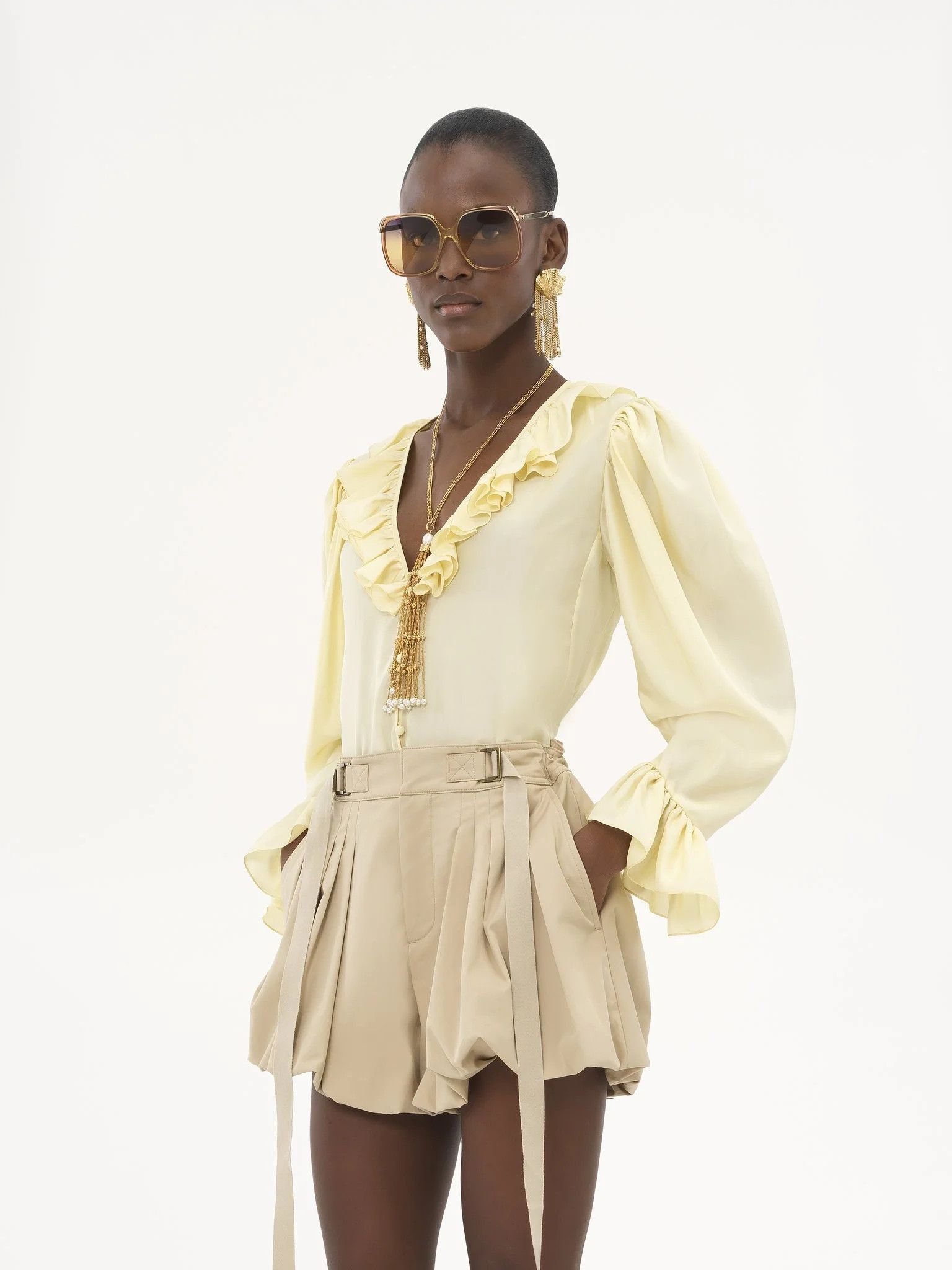 Chloe o1loc1c10226 V-neck Ruffle Top in Powder Yellow Size M / US 6-8 / IT 42-44 - 3 Thumbnail