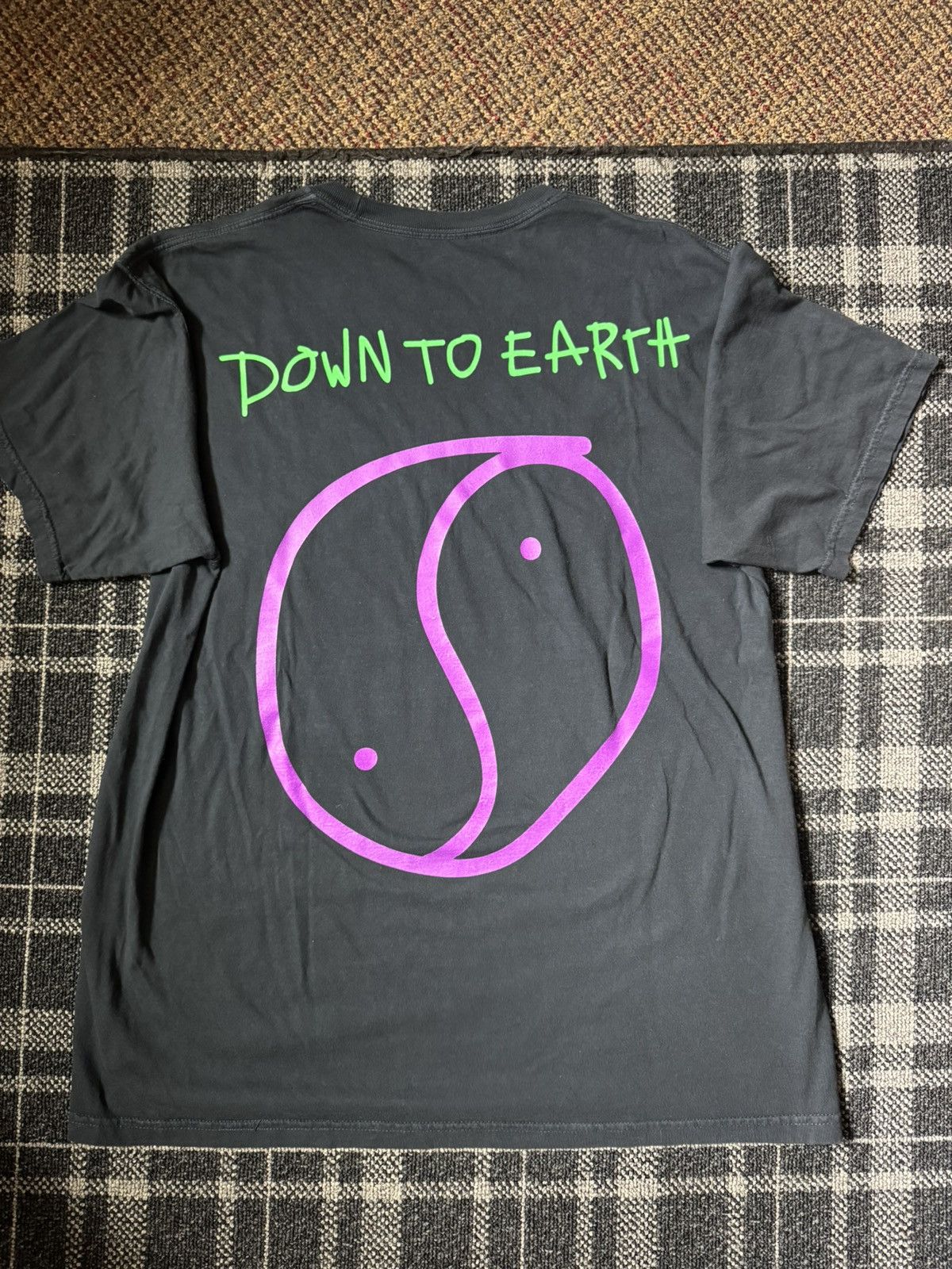 Travis Scott Travis Scott Astroworld "Put On A Happy Face" Tee - Size L Size US L / EU 52-54 / 3 - 2 Thumbnail
