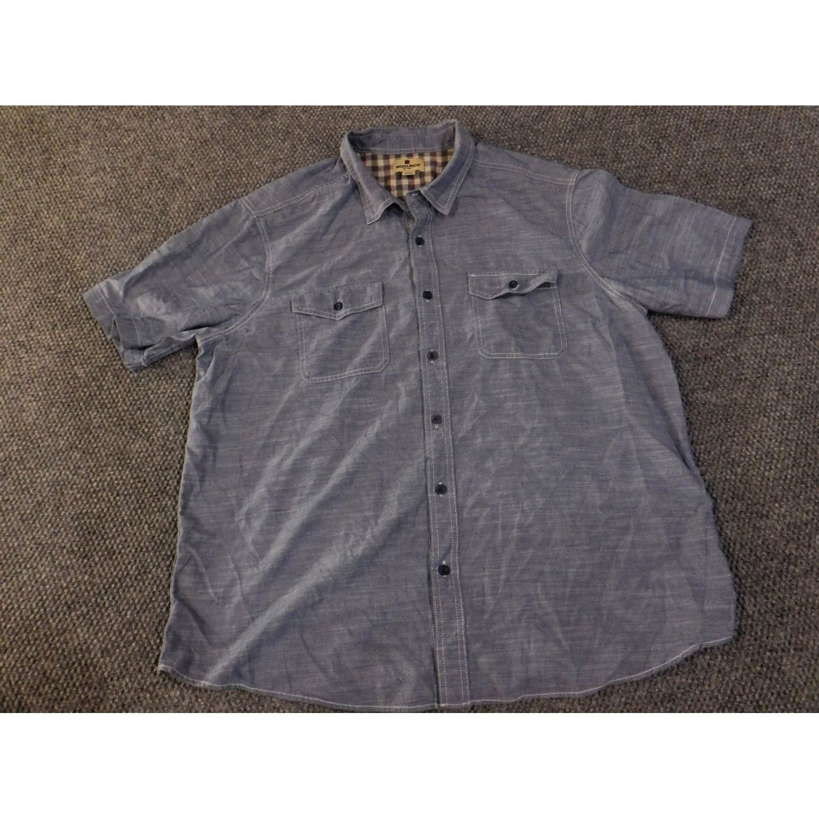 Vintage Woolrich Button-Up Shirt Mens 2XL Blue Chambray Casual Outdoor Slimming Pockets Short Sleeve Regular Fit Classic Outdoor Mens Size US XXL / EU 58 / 5 - 2 Thumbnail