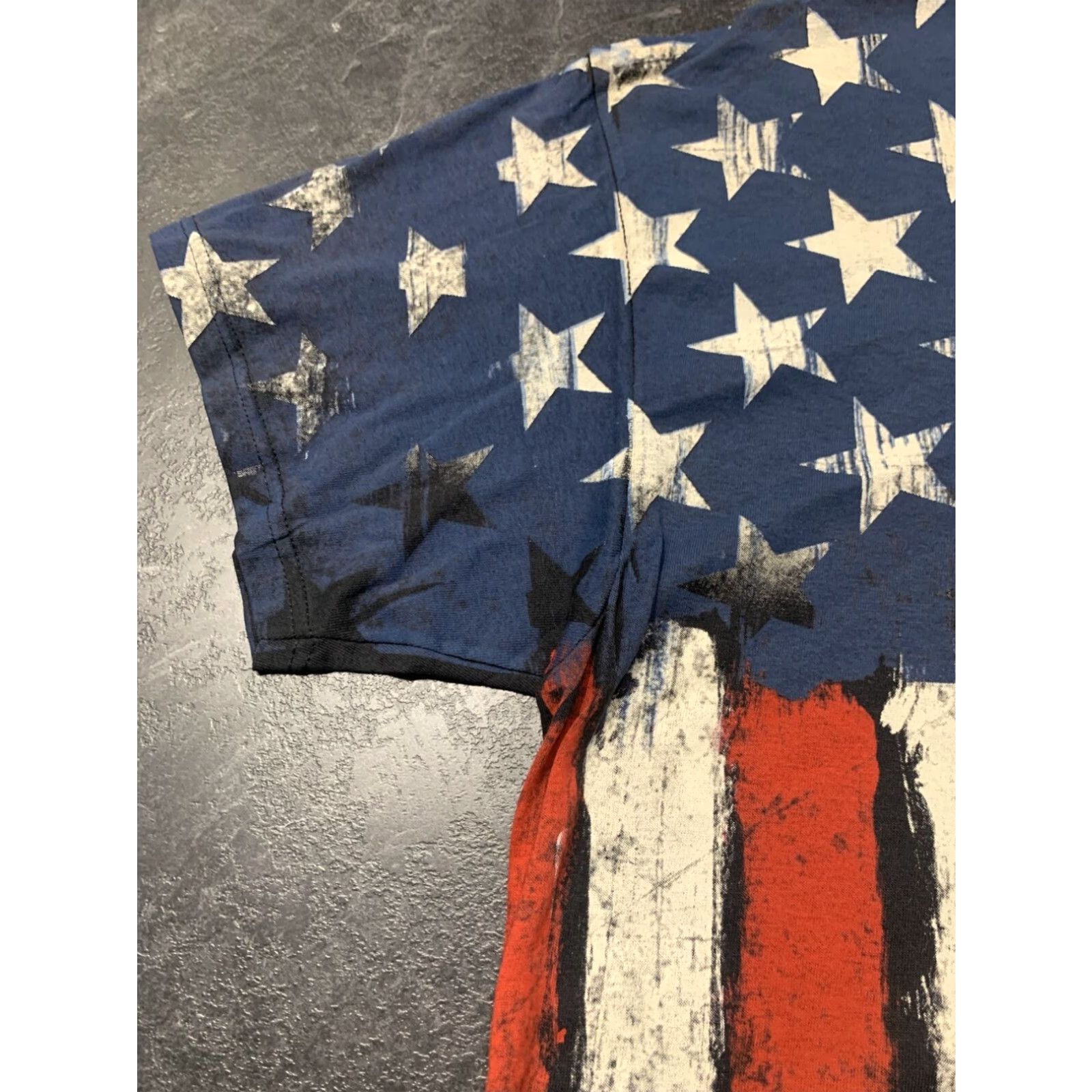 X-LARGE DOM Men's American Flag T-Shirt Distressed Short Sleeve 2XL Multicolor Size US XXL / EU 58 / 5 - 4 Thumbnail