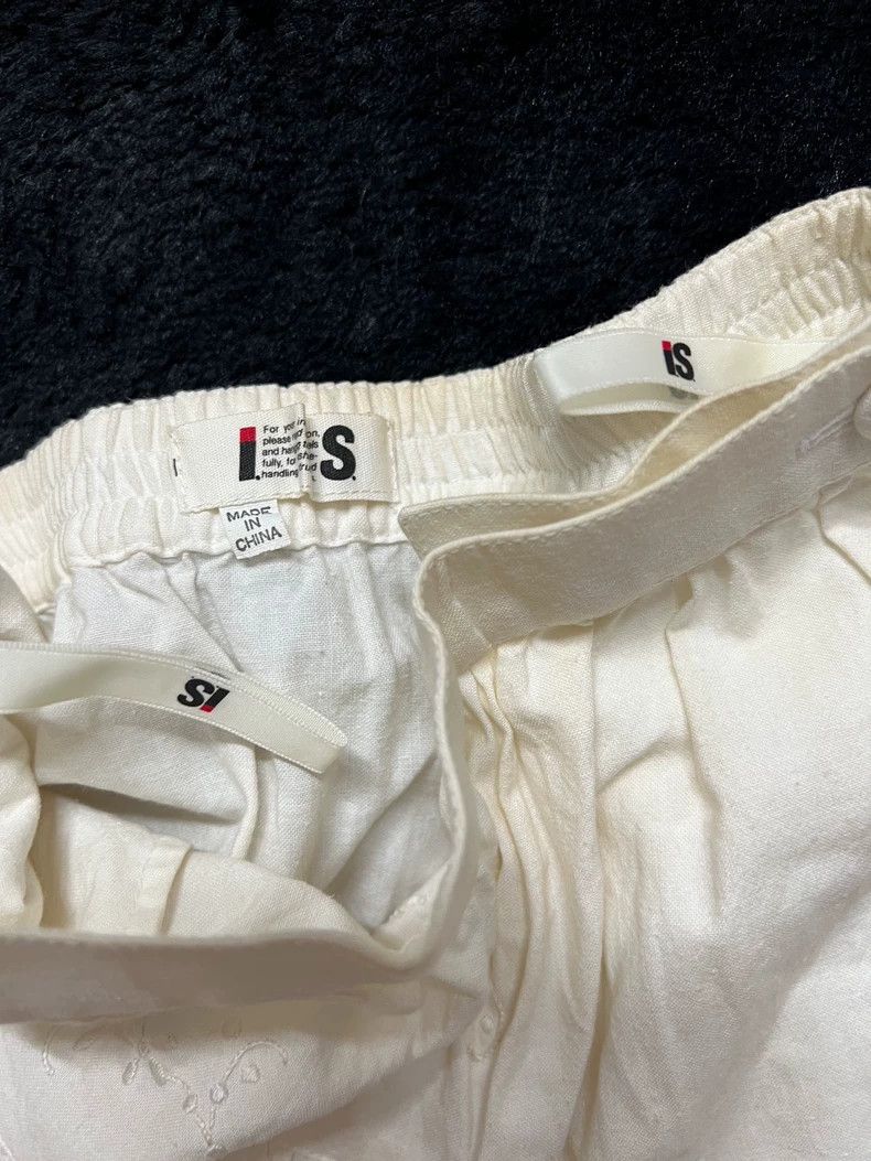 Issey Miyake Issey Miyake A white irregular skirt Size 42" / US 20 - 3 Thumbnail