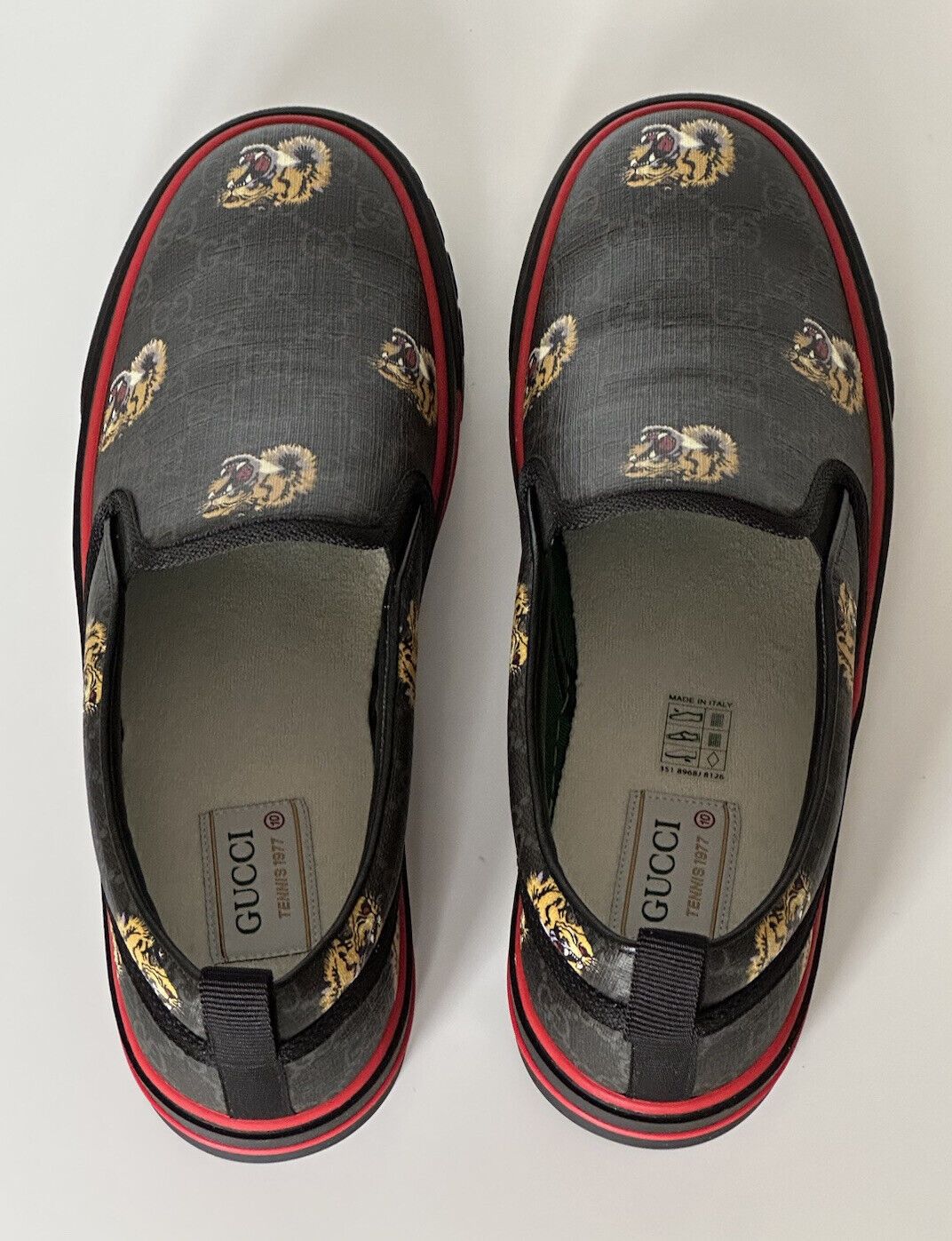 o1bs11s0923 Sneakers in Black Boots